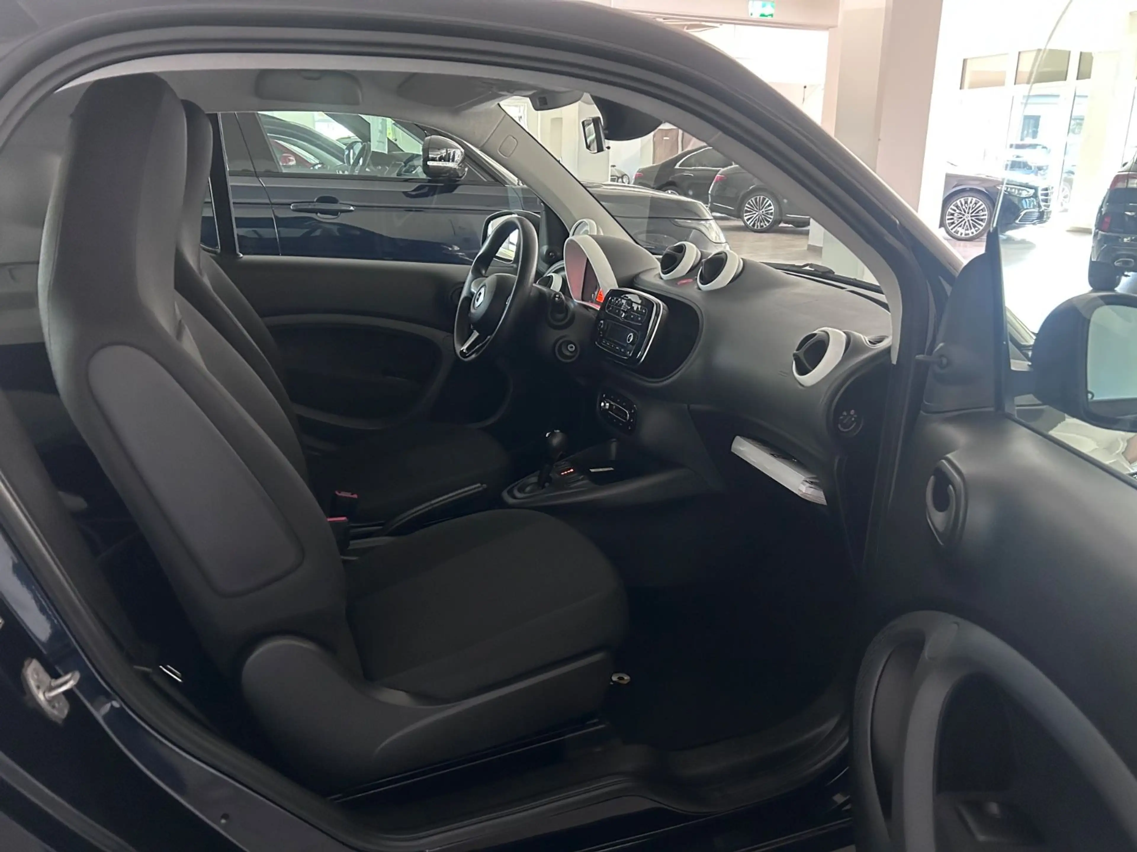 smart forTwo coupe electric drive / EQ — photo 8