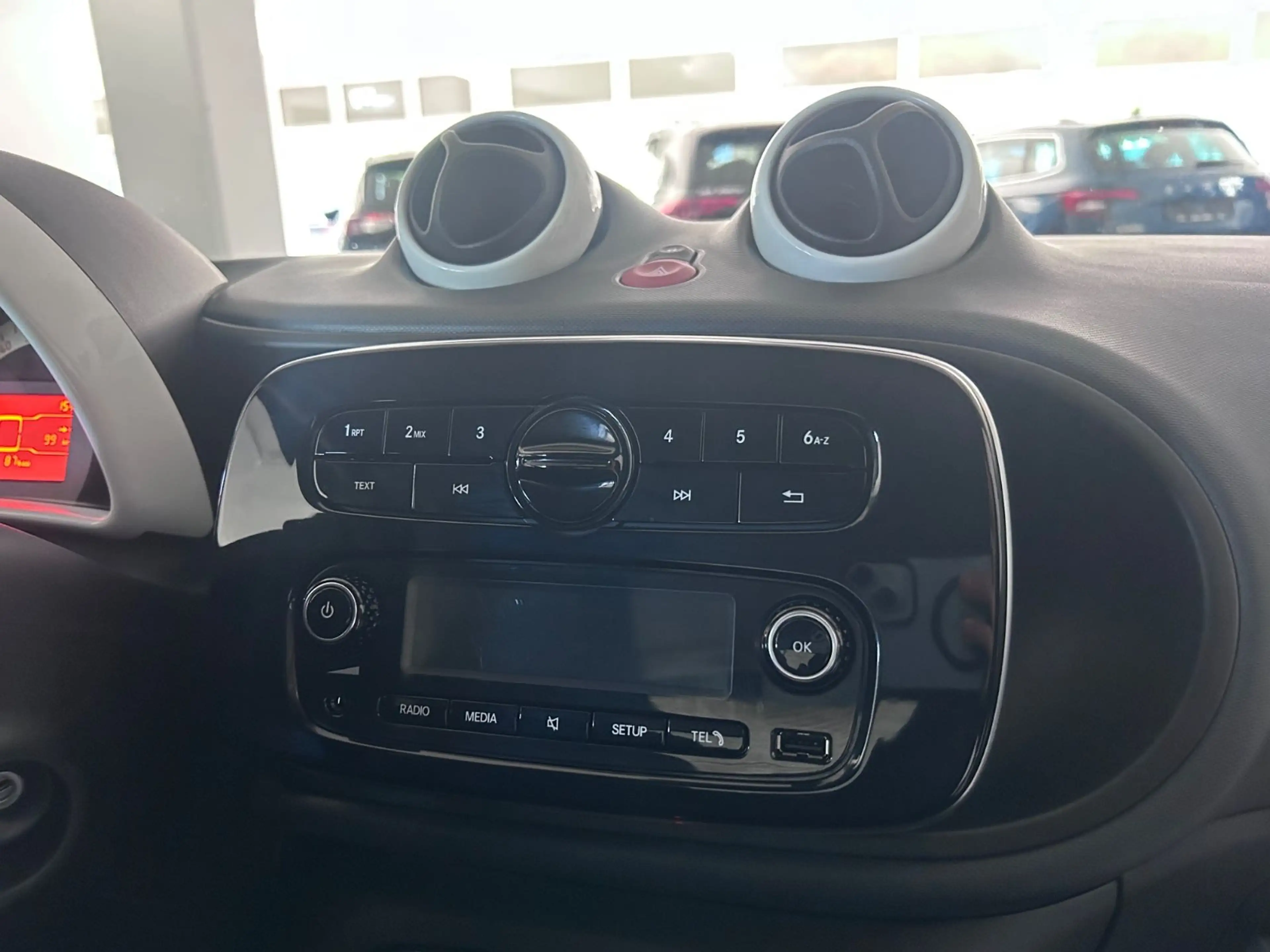 smart forTwo coupe electric drive / EQ — photo 7