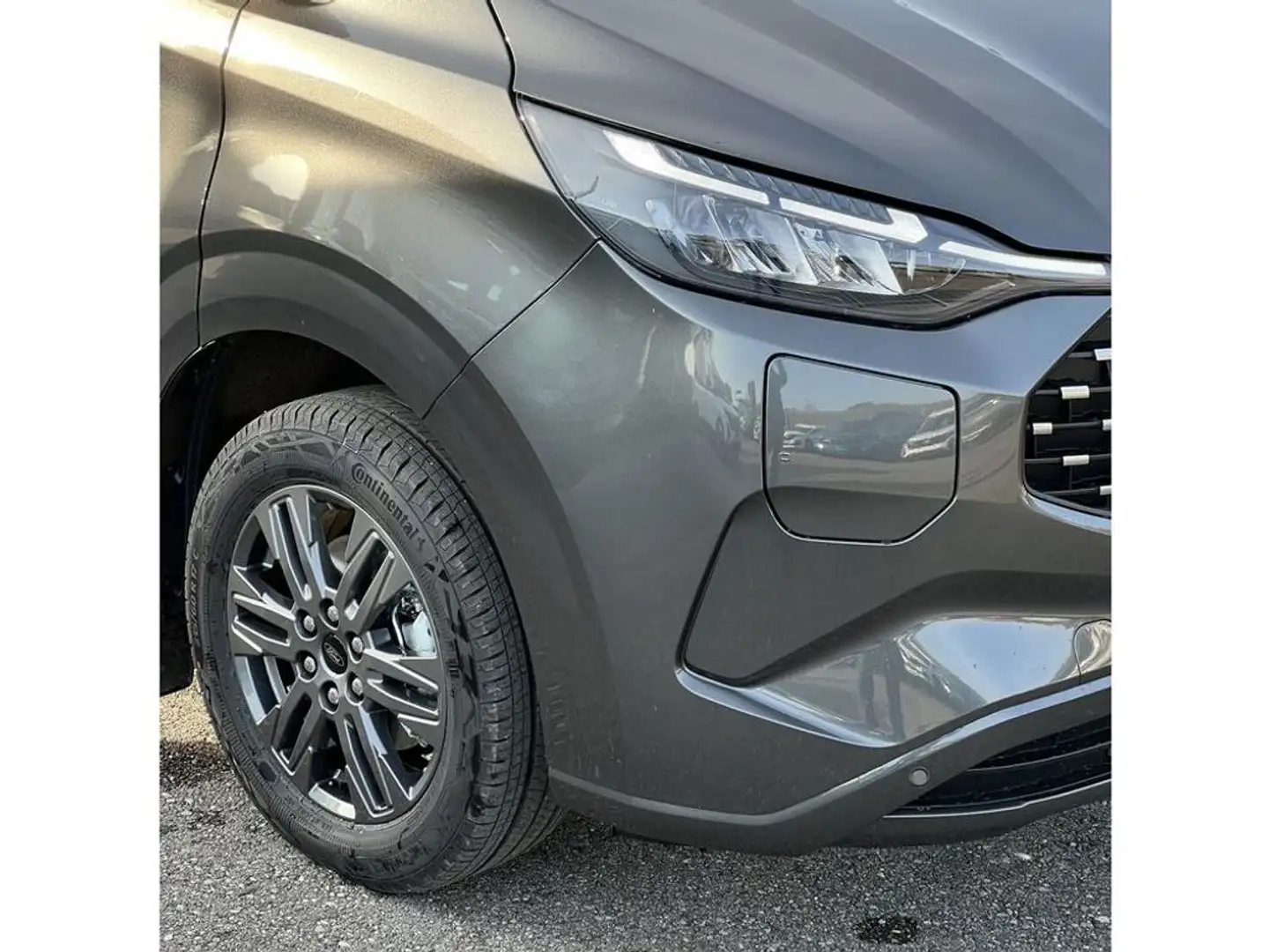 Ford Tourneo Custom Titanium PHEV L2H1-Lageraktion!! Grau - 2