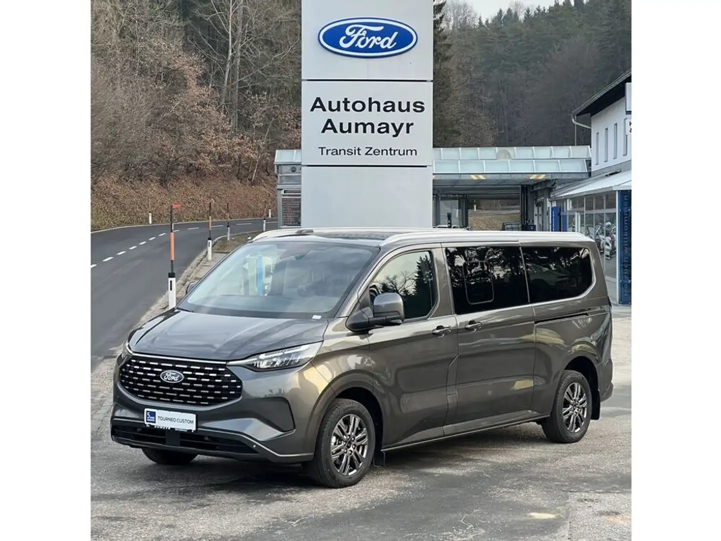 Ford Tourneo Custom Titanium PHEV L2H1-Lageraktion!! Grau - 1