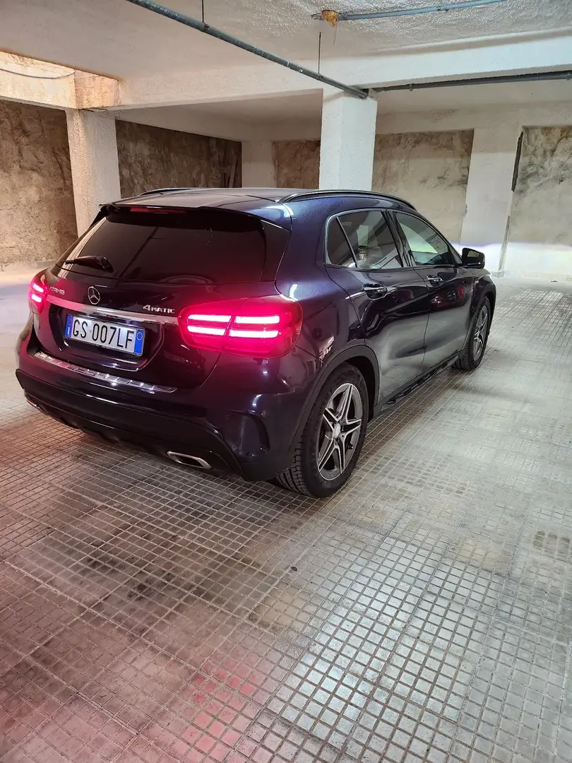 Mercedes-Benz GLA 250 Premium 4matic auto - 1