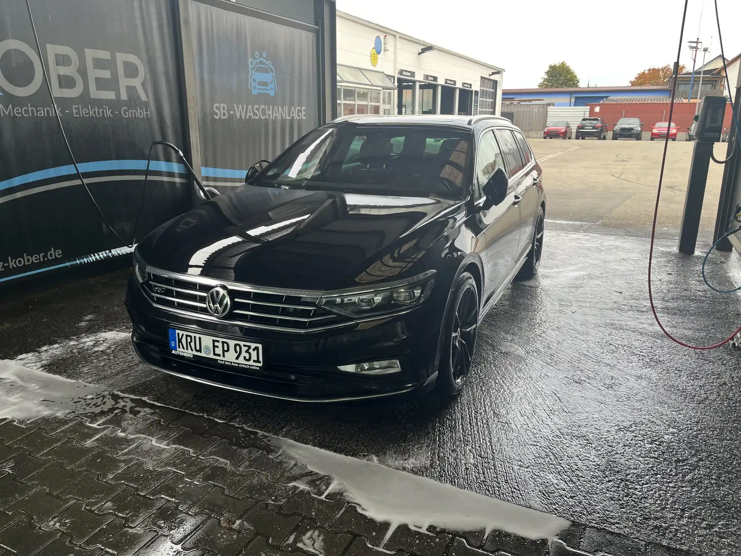 Volkswagen Passat Variant Passat R-Line Standheizung, Dynaudio, Leder, etc. Schwarz - 1