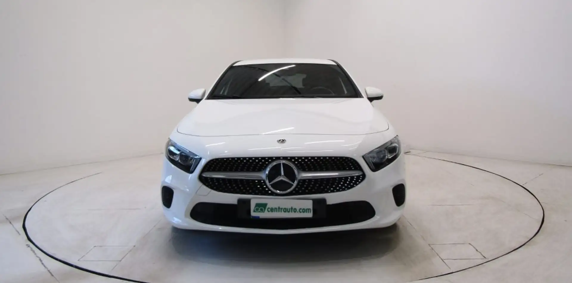 Mercedes-Benz A 180 d Aut. Sport 116 CV Blanc - 2