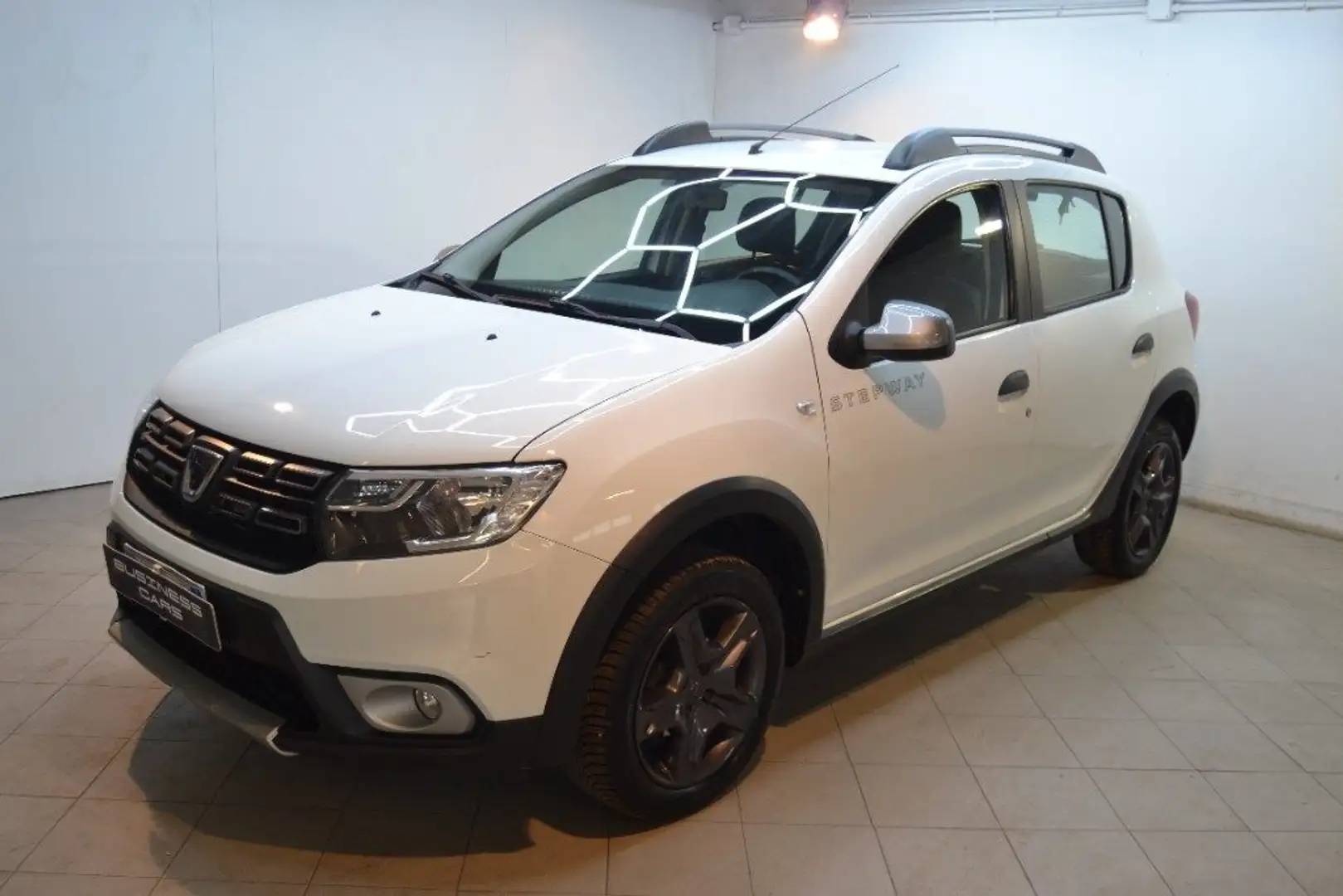 Dacia Sandero Stepway 0.9 TCe 12V 90 CV Blanc - 1