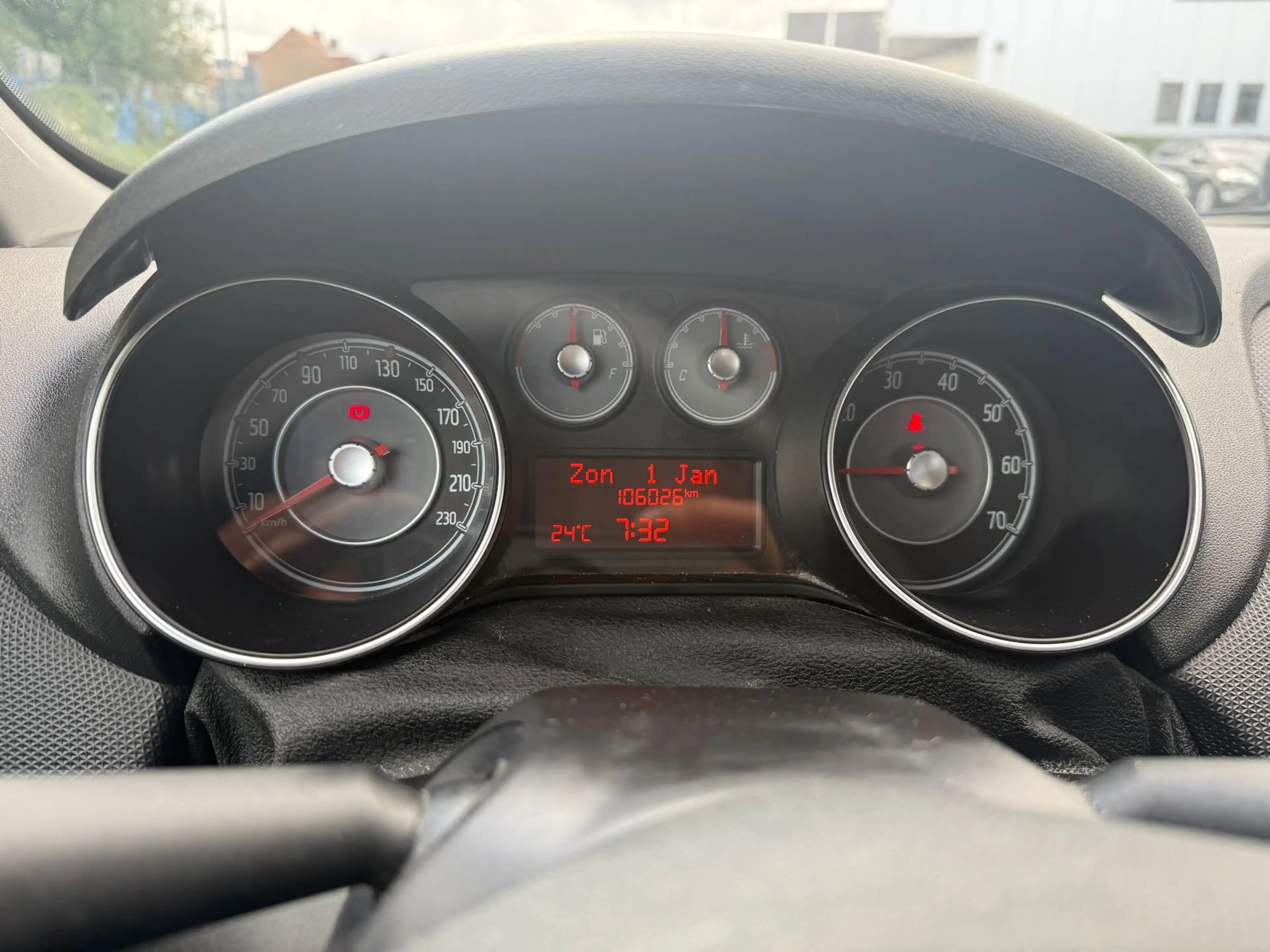 Fiat Punto 1.2i Easy**12M GARANTIE** — photo 13