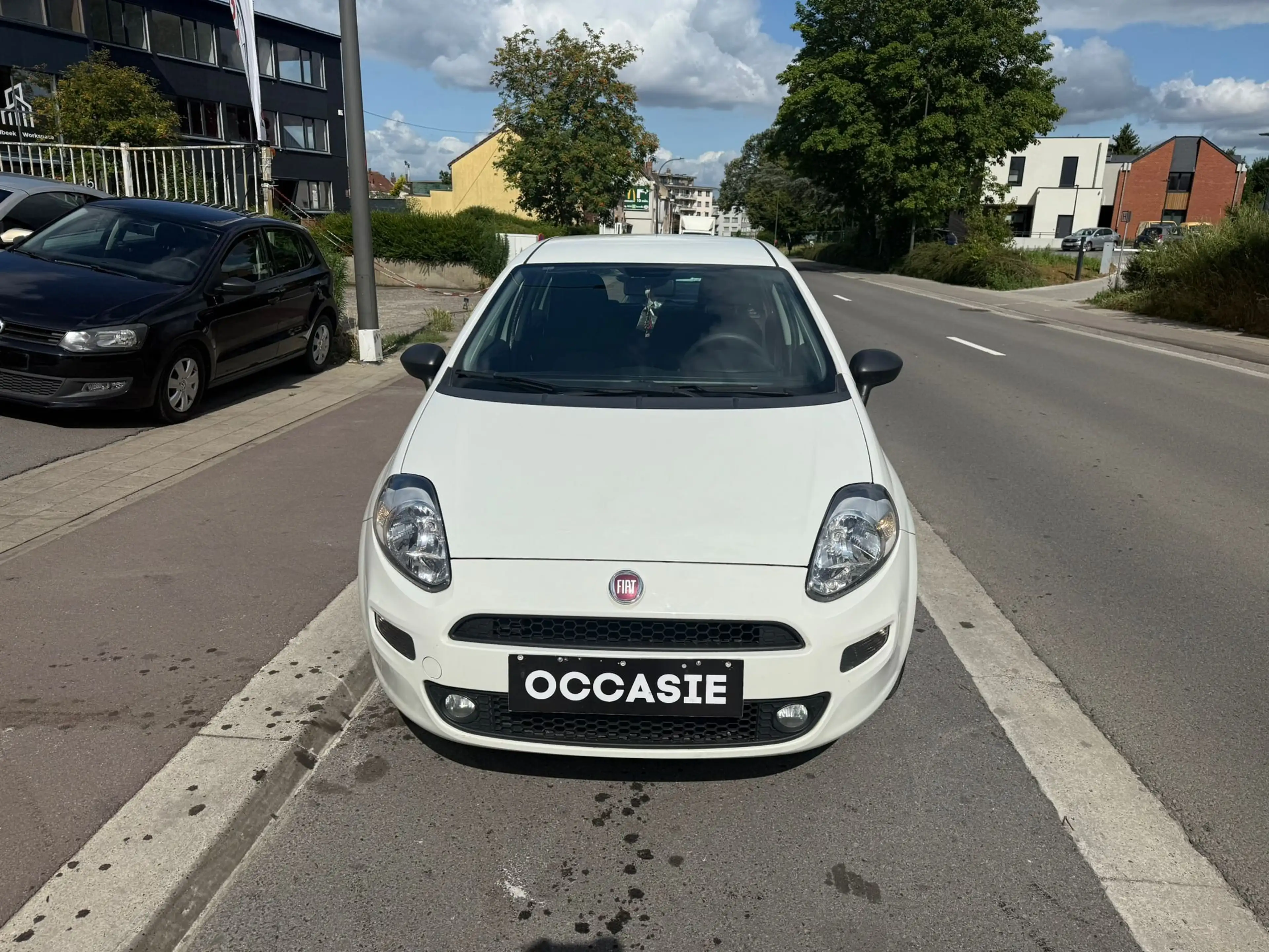 Fiat Punto 1.2i Easy**12M GARANTIE** — photo 2