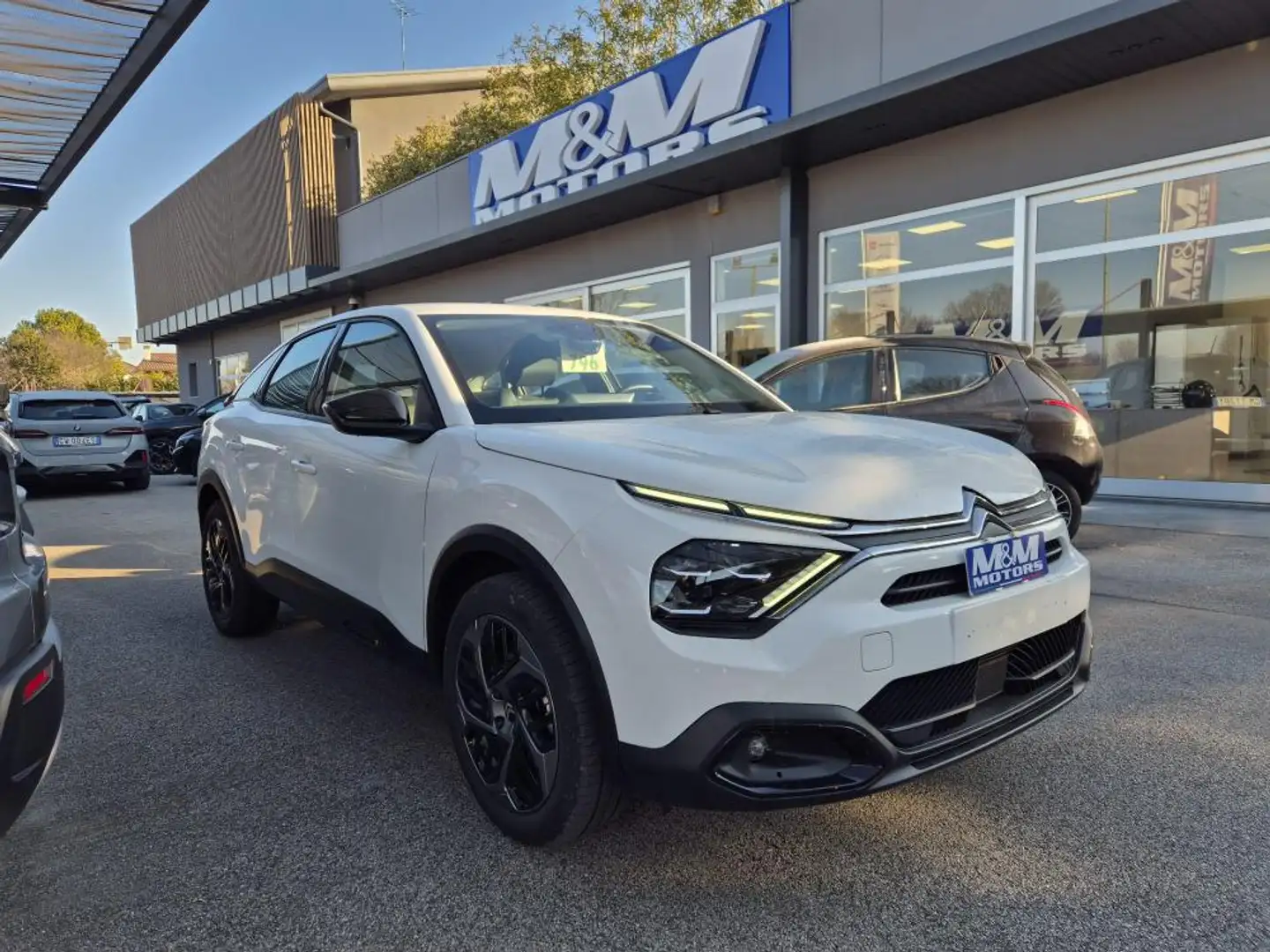 Citroen C4 PureTech 130 S&S Plus Bianco - 1