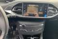 Peugeot 308 Allure 1.2i PureTech 130cv EAT8 Entretien complet PEUGEOT à jour + Attelage + Jantes 17 Blanc - thumbnail 11