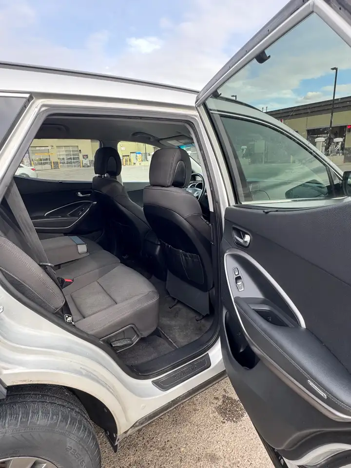 Hyundai SANTA FE снимка Hyundai SANTA FE
