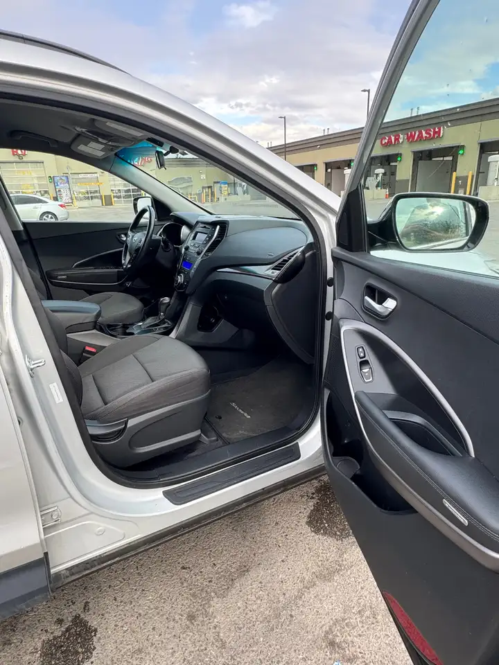 Hyundai SANTA FE снимка Hyundai SANTA FE