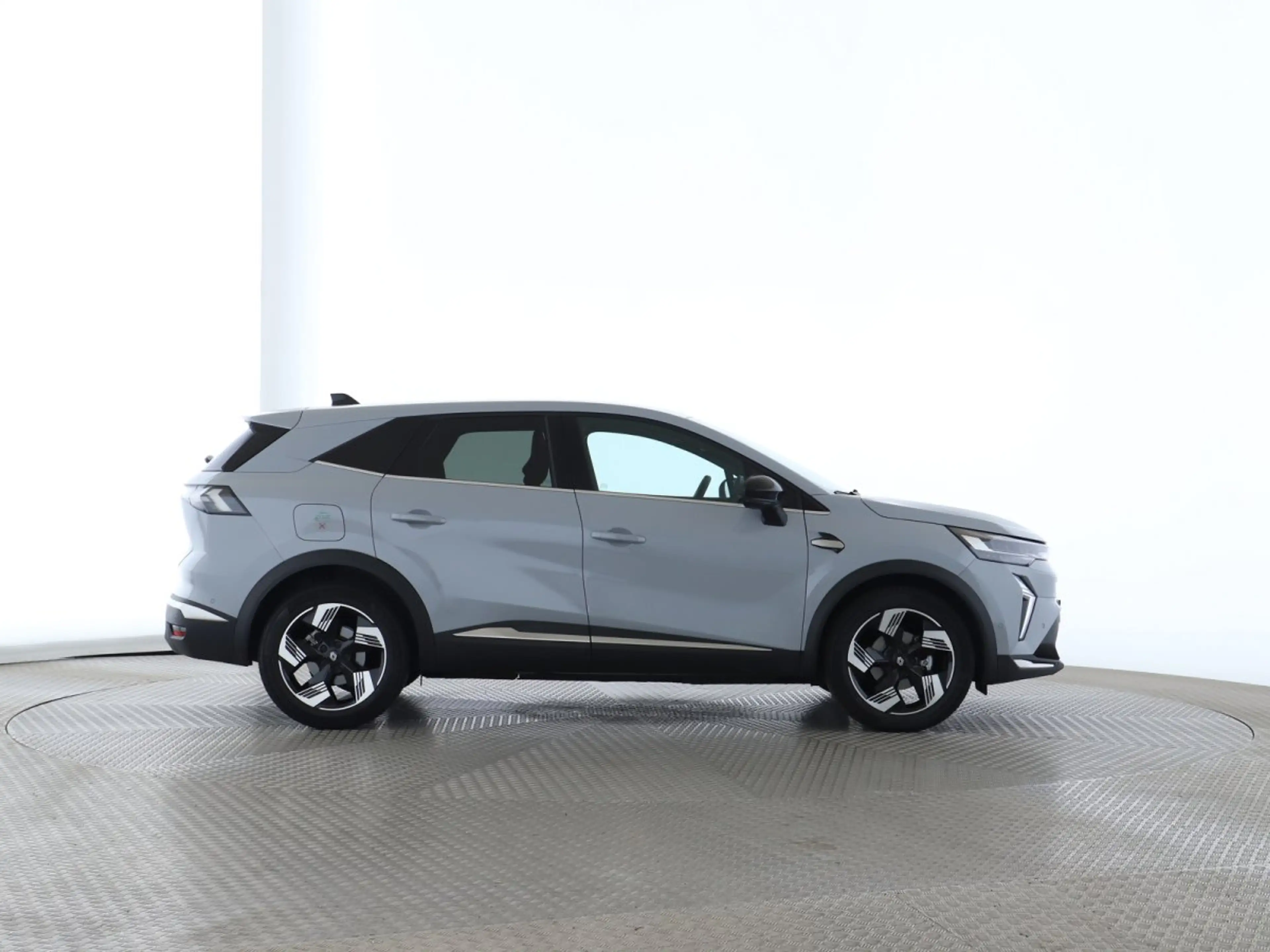 Renault Symbioz 1.3 Mild-Hybrid 140 Techno — photo 9