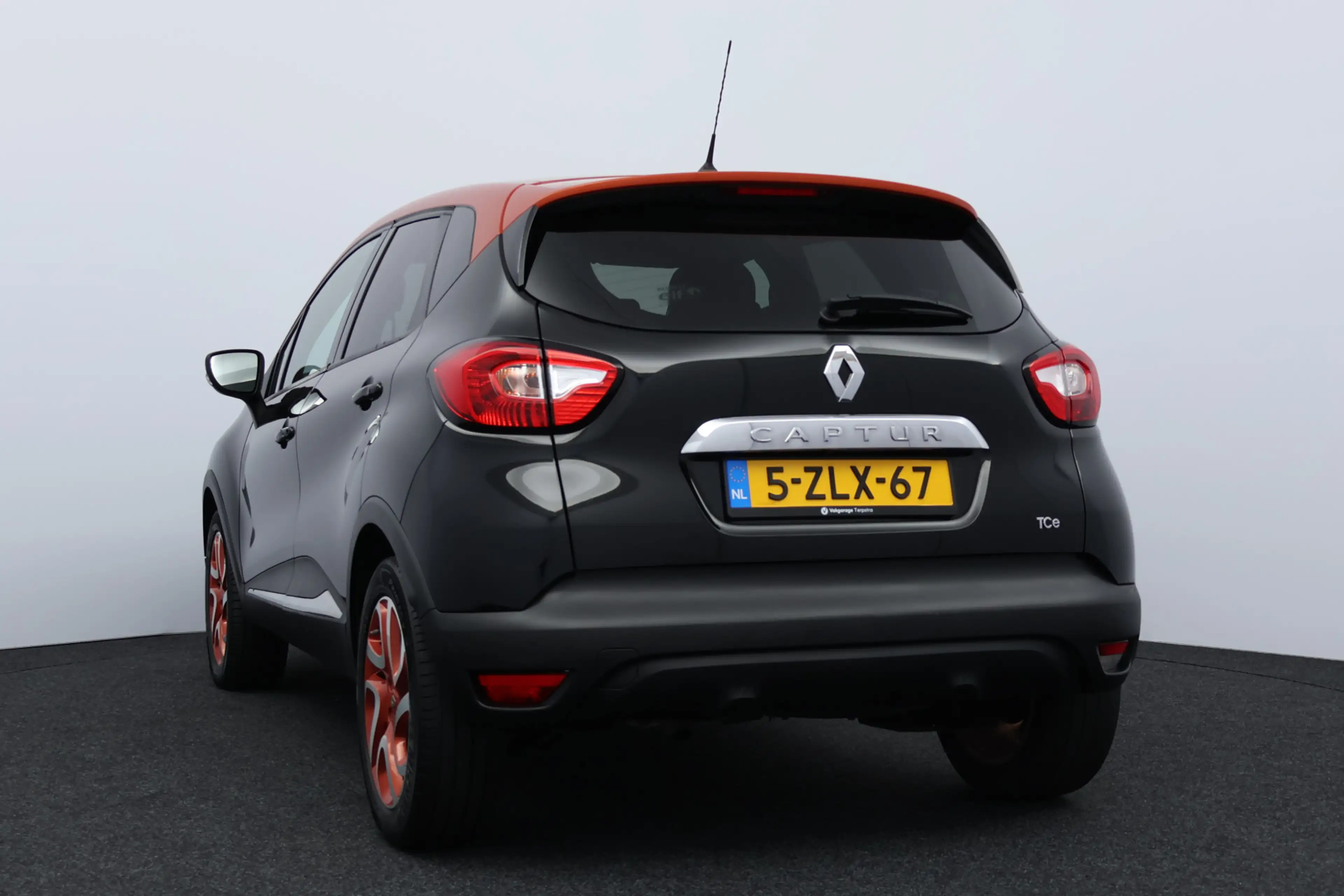 Renault Captur 0.9 TCe Expression/ Stoelverw!/ Camera/ 17''LMV/ K — photo 8