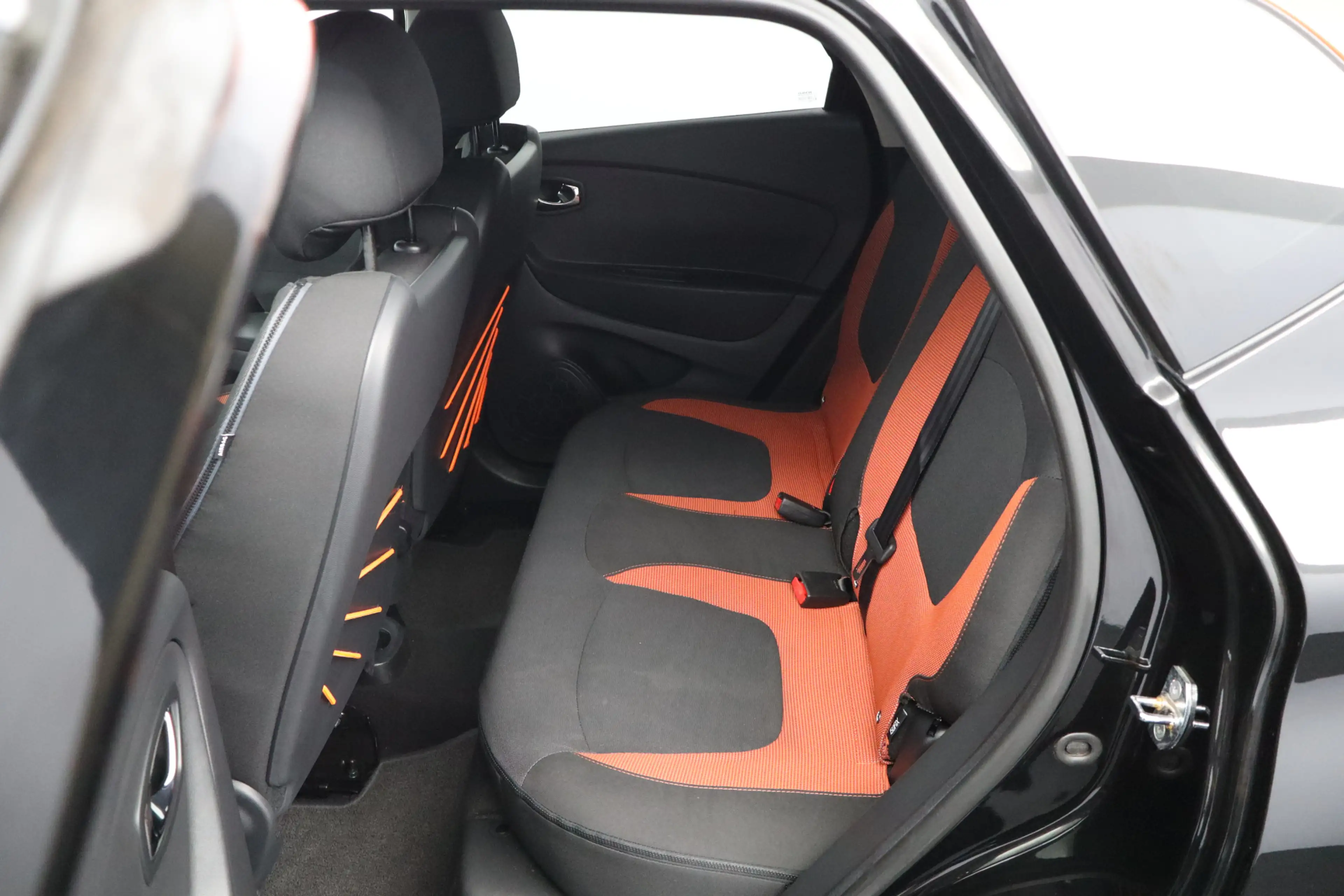 Renault Captur 0.9 TCe Expression/ Stoelverw!/ Camera/ 17''LMV/ K — photo 22