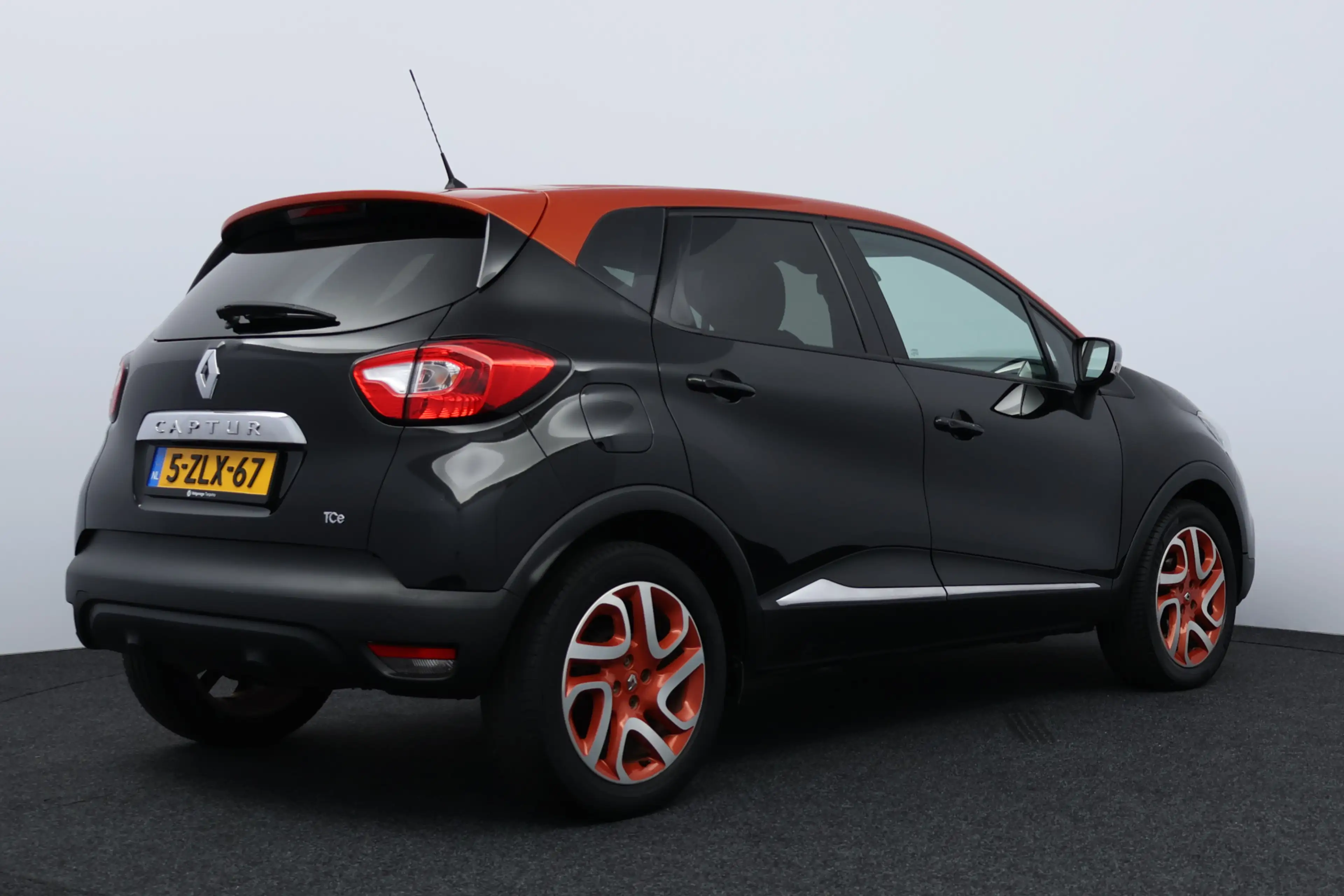 Renault Captur 0.9 TCe Expression/ Stoelverw!/ Camera/ 17''LMV/ K — photo 11