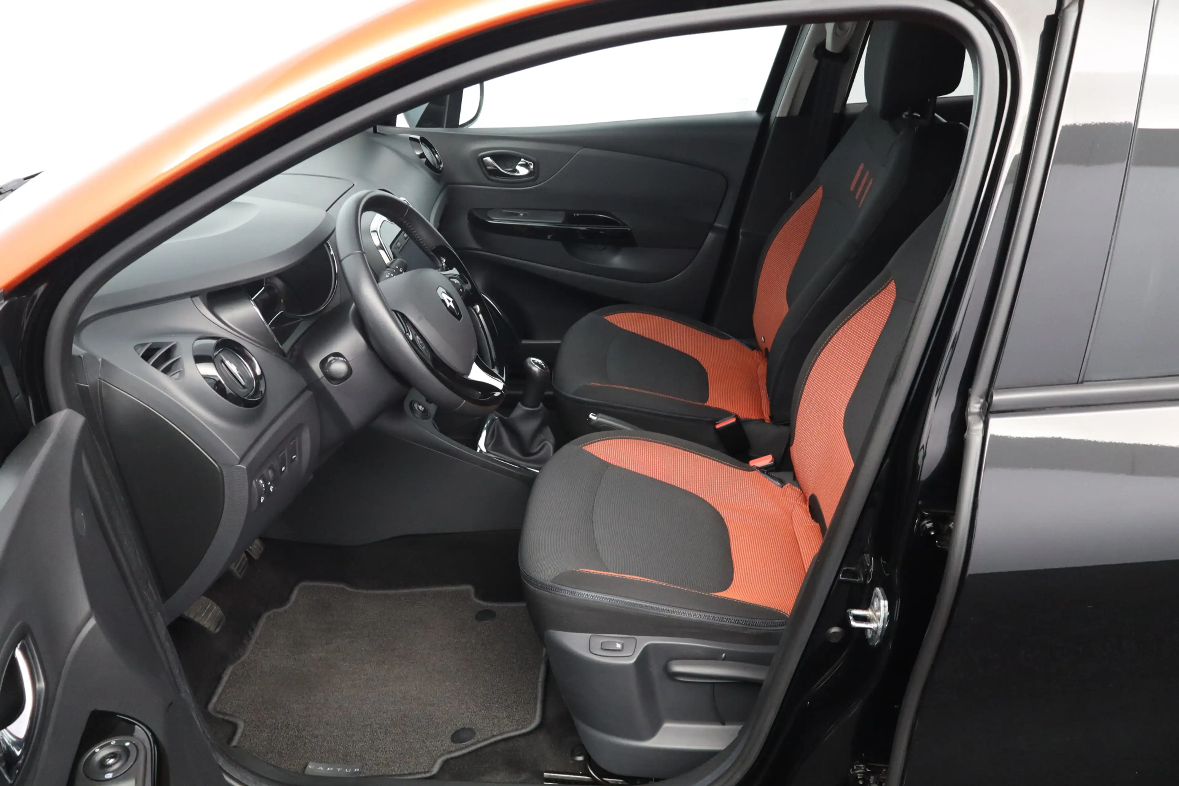 Renault Captur 0.9 TCe Expression/ Stoelverw!/ Camera/ 17''LMV/ K — photo 29