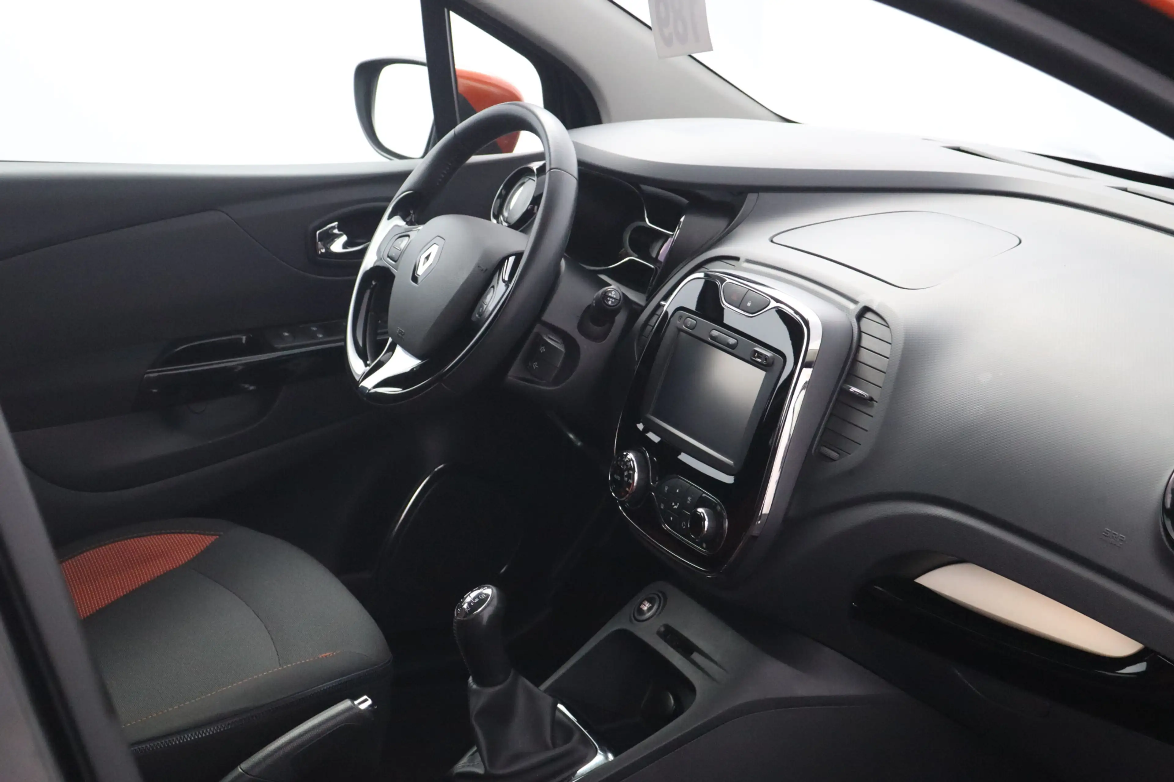 Renault Captur 0.9 TCe Expression/ Stoelverw!/ Camera/ 17''LMV/ K — photo 24