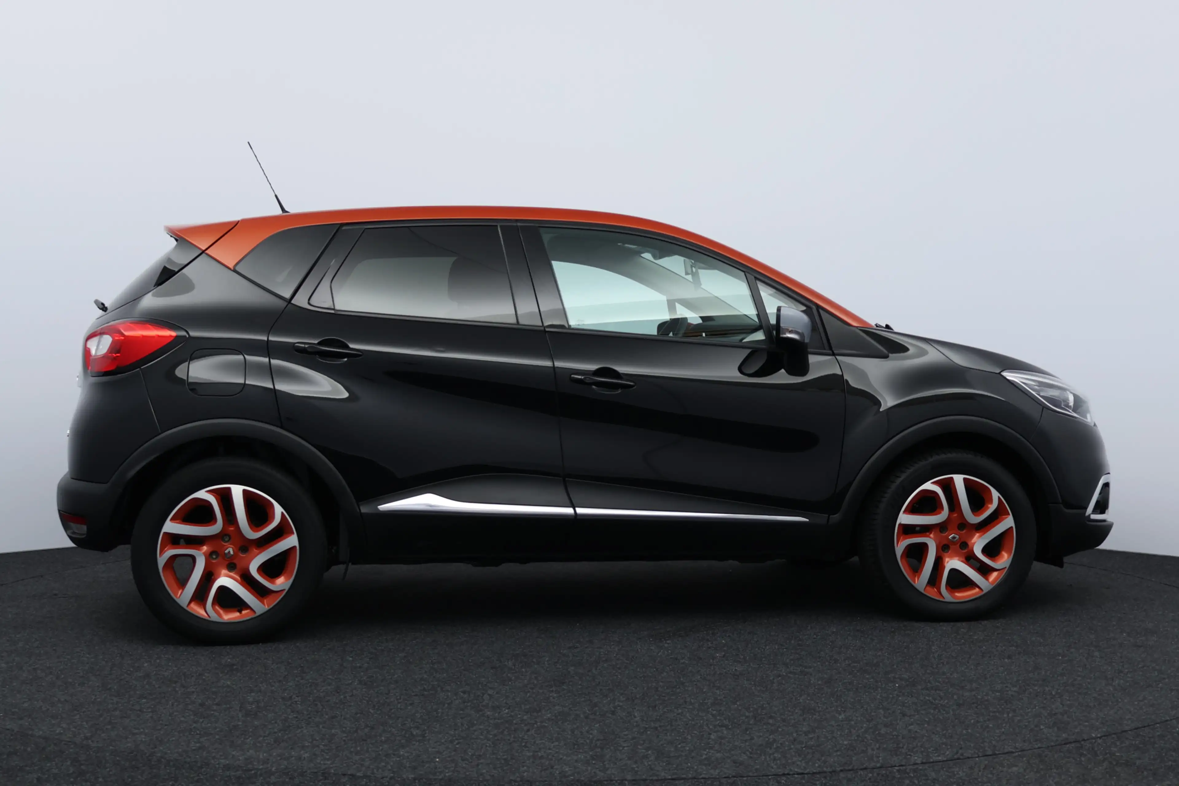 Renault Captur 0.9 TCe Expression/ Stoelverw!/ Camera/ 17''LMV/ K — photo 14