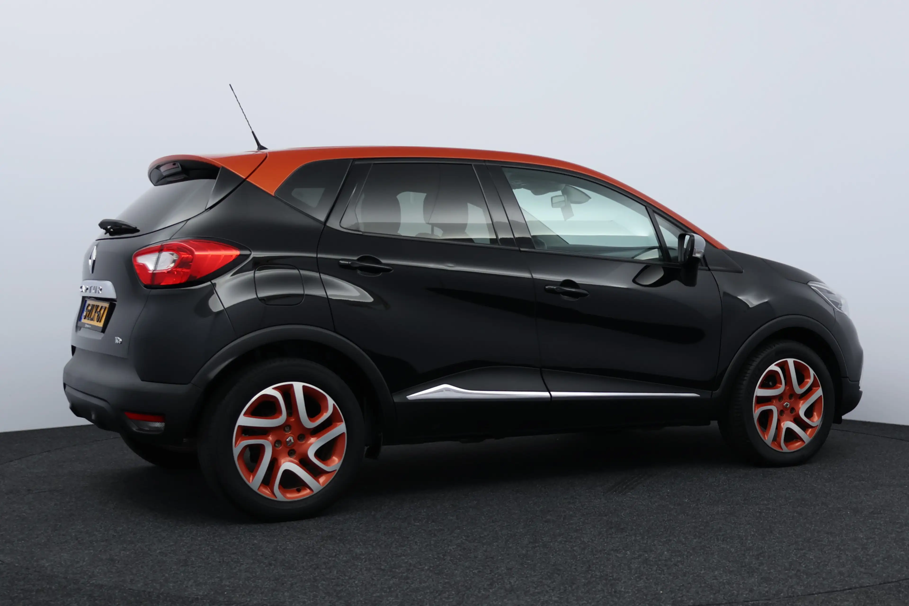 Renault Captur 0.9 TCe Expression/ Stoelverw!/ Camera/ 17''LMV/ K — photo 12