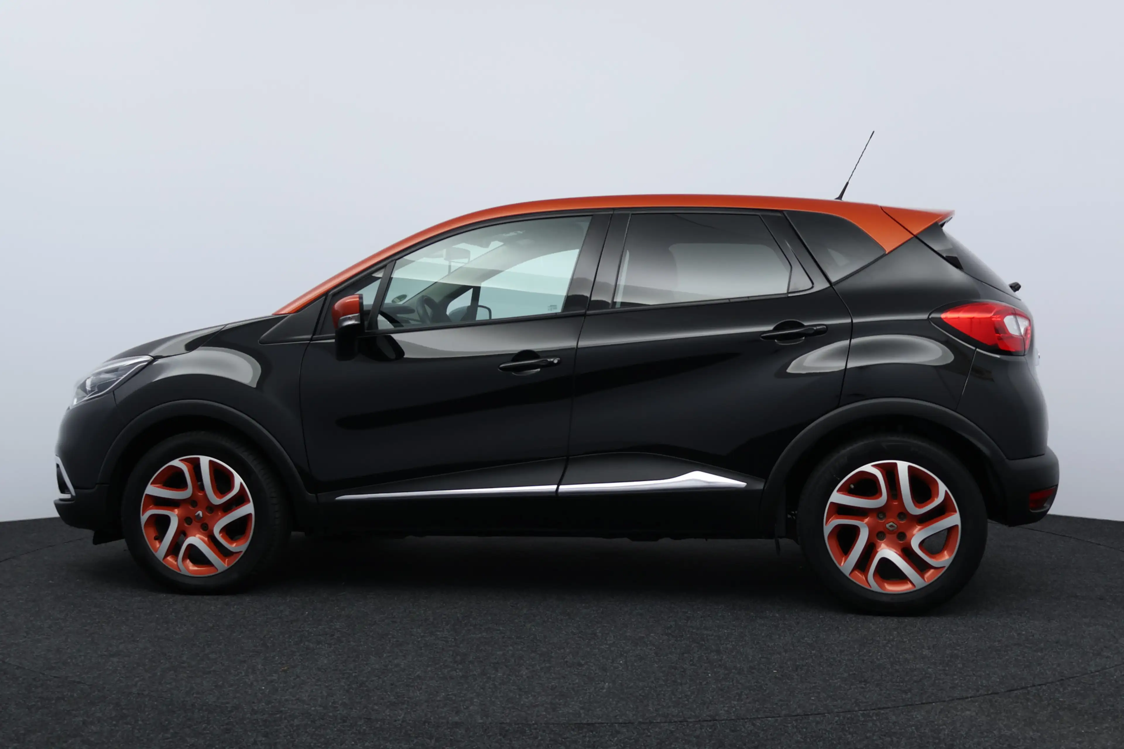 Renault Captur 0.9 TCe Expression/ Stoelverw!/ Camera/ 17''LMV/ K — photo 5