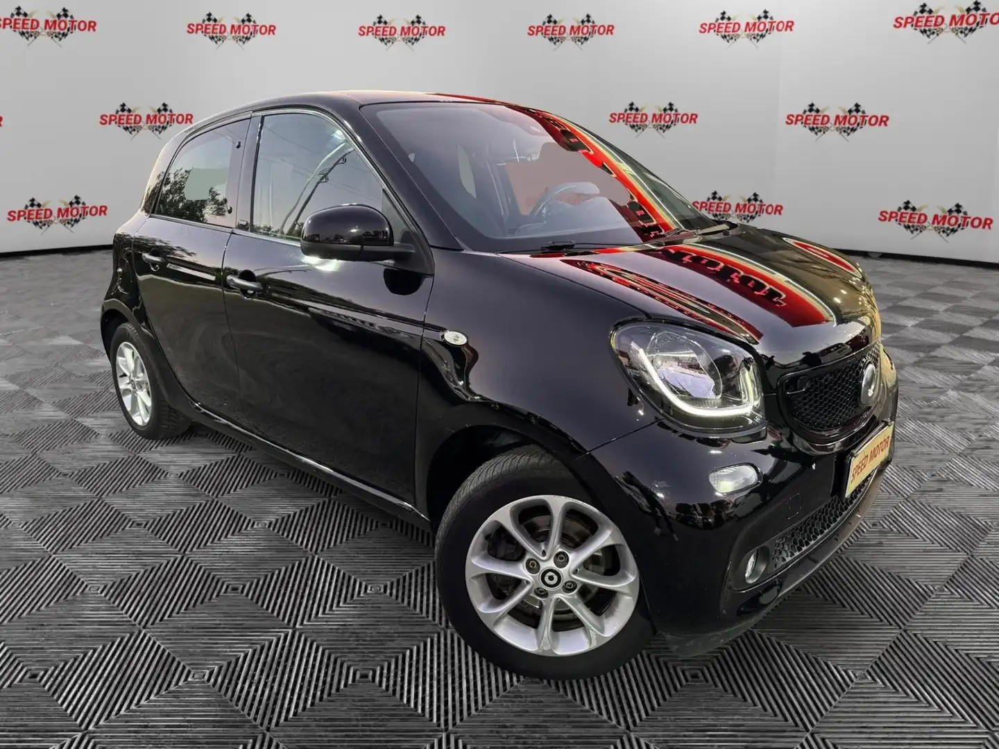 smart forFour forfour 90 Turbo Passion, RETROCAMERA, PRONTA CON Noir - 1