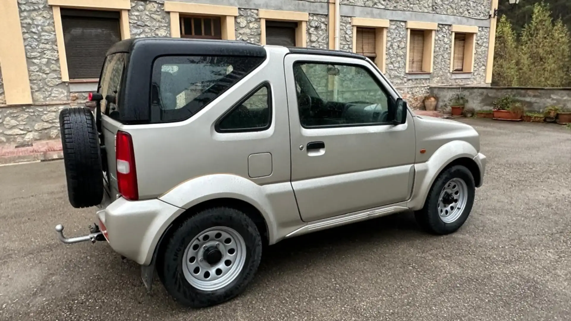 Suzuki Jimny 1.3 JLX Hard Top Gris - 2