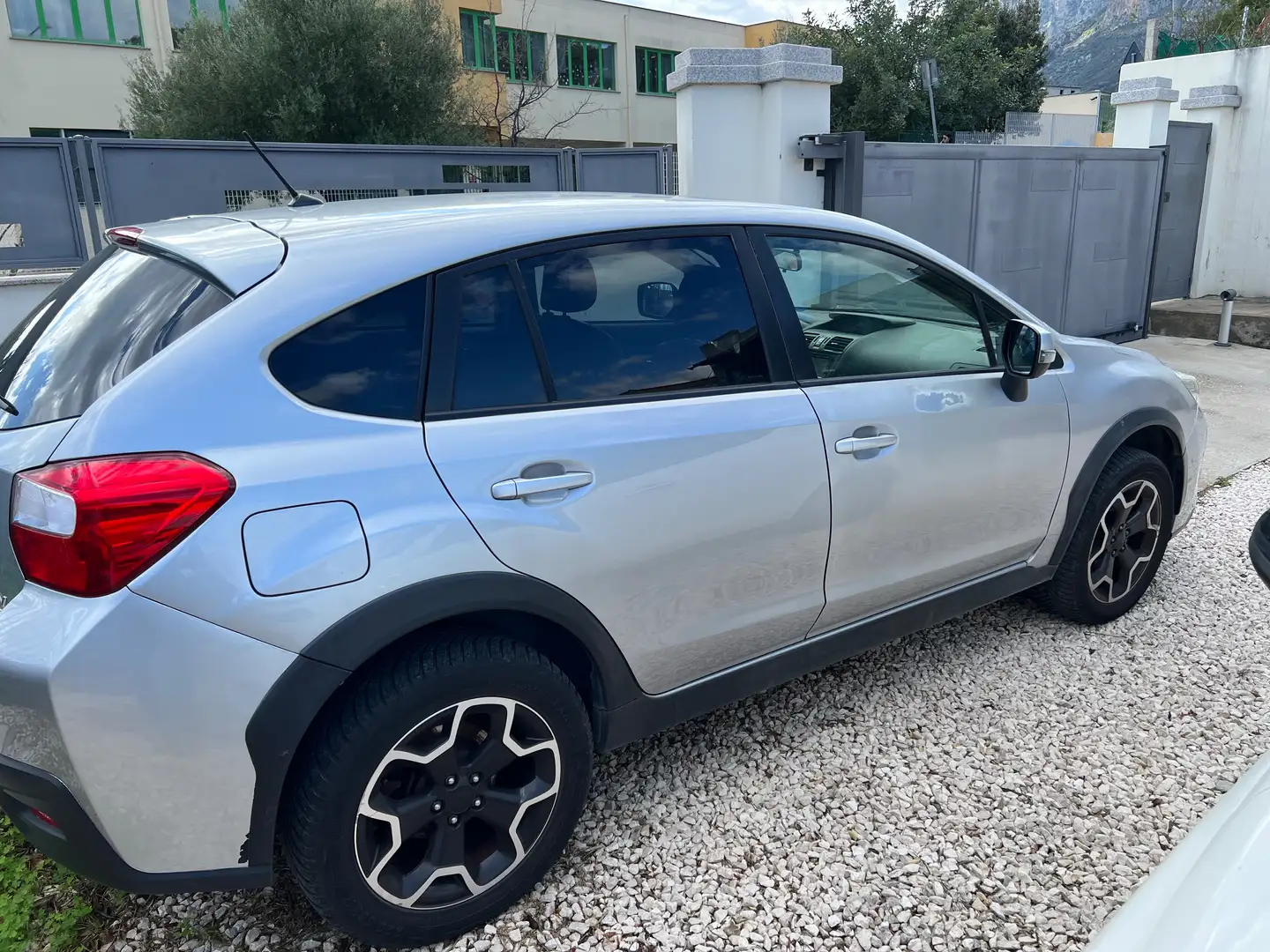 Subaru XV XV I 2.0d S Unlimited (exclusive) 6mt Stříbrná - 1