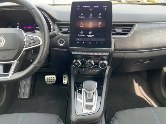 Renault Arkana view 12