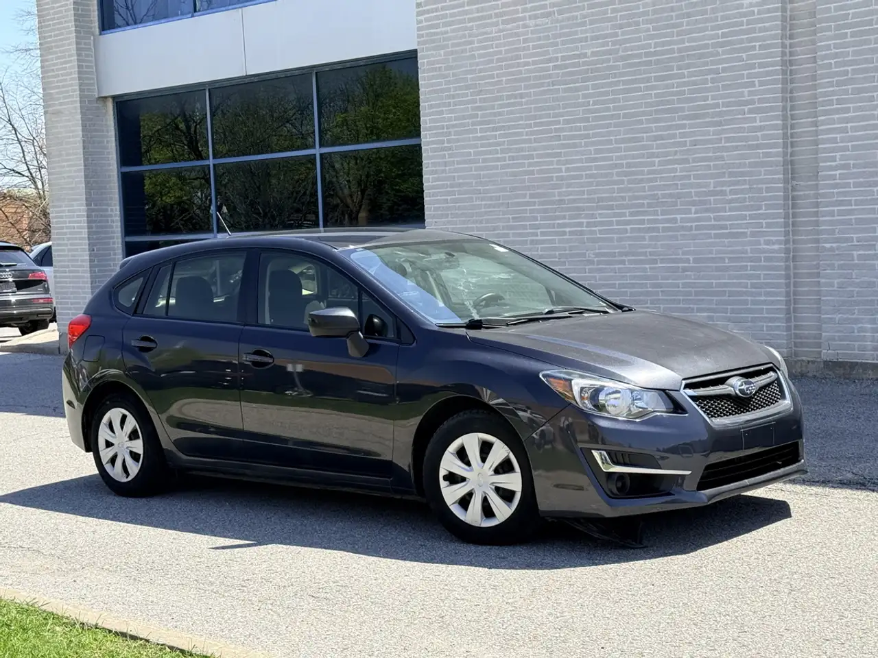 Subaru Impreza снимка Subaru Impreza