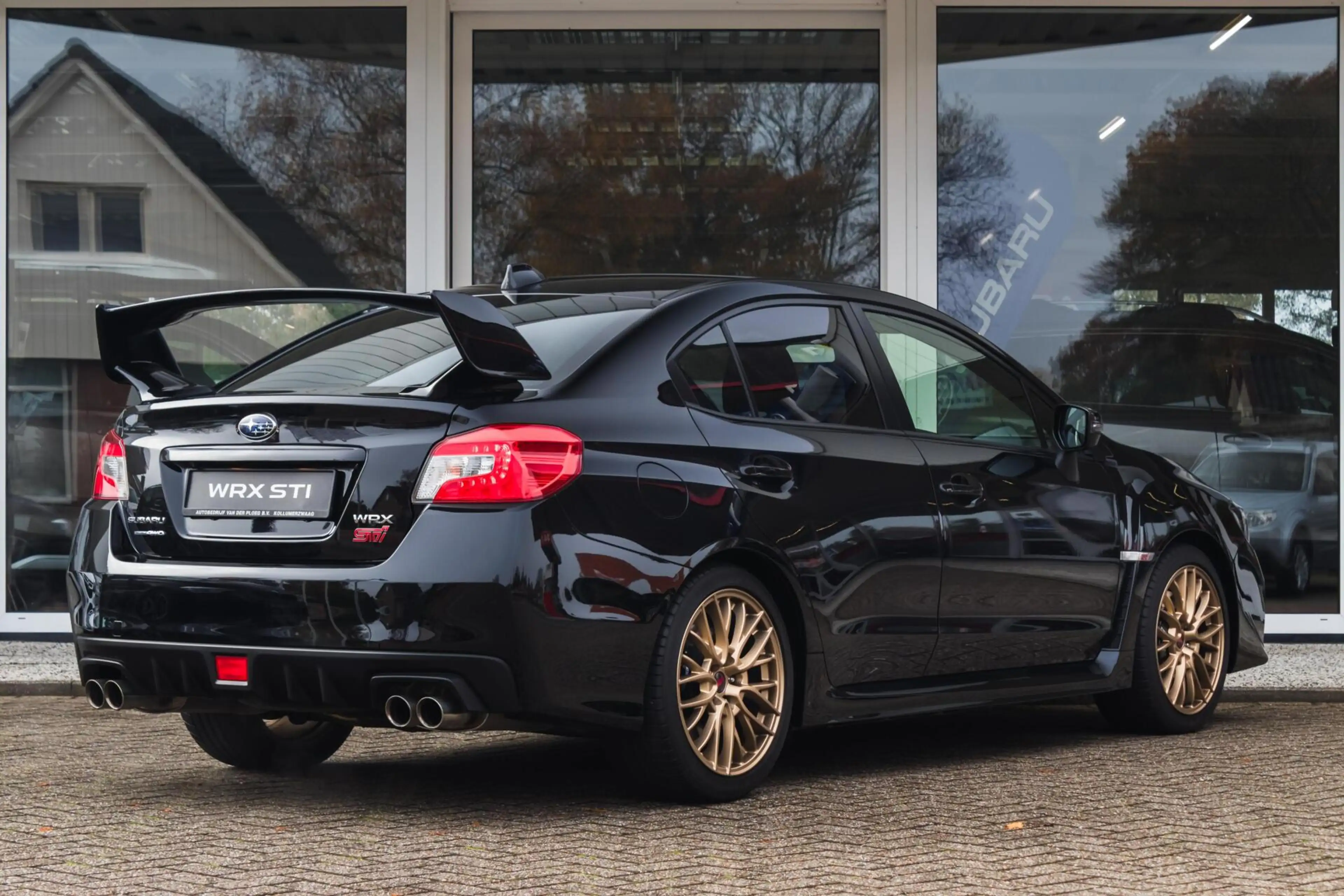Subaru WRX STI 2.5T 300PK Sport | 5750 KM! | — photo 2
