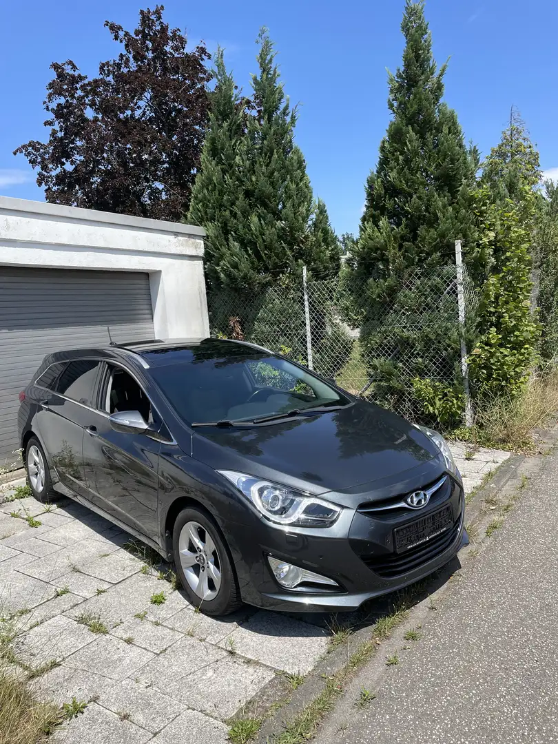 Hyundai i40 i40cw 1.7 CRDi Automatik 5 Star Edition Szary - 1