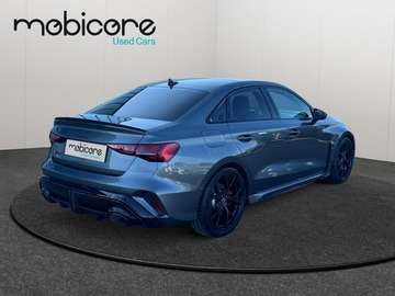 Facelift 2.5L TFSI QUATTRO / Limousine / Essence