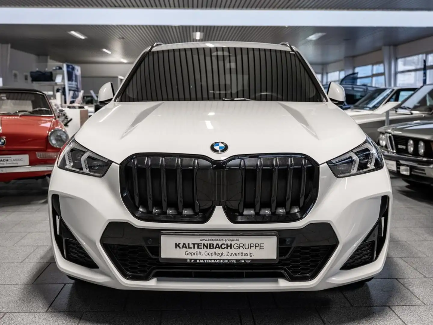 BMW X1 sdrive 18 d auto M SPORT 2023 Bianco - 2