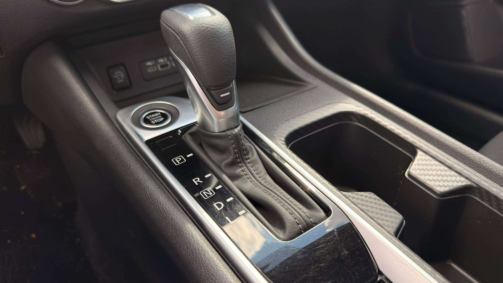 2024 Nissan Sentra — view 13