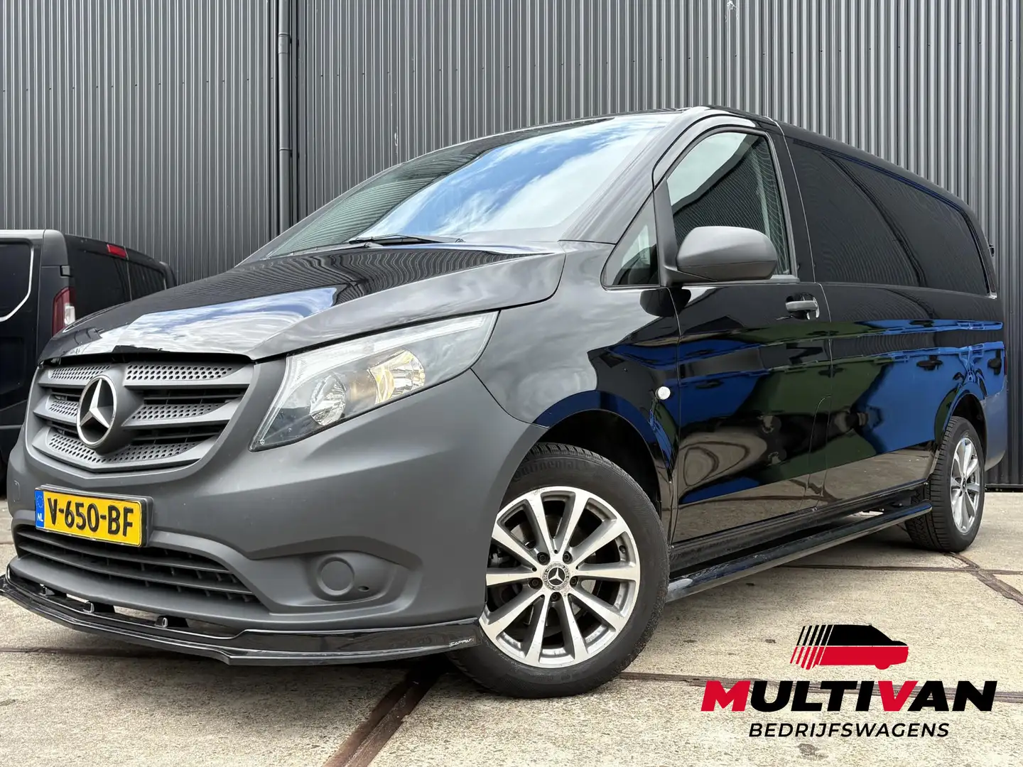 Mercedes-Benz Vito 111 CDI Functional Lang | Camera | Velgen | Sideba Zwart - 1