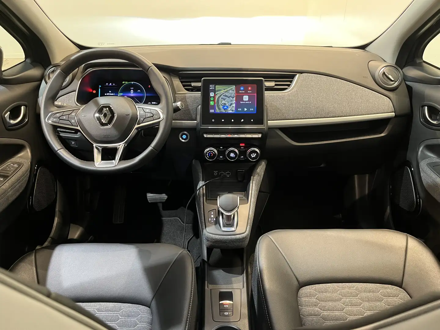 Renault ZOE R110 Experience 52 kWh (Huuraccu) / CarPlay / PDC Gris - 2