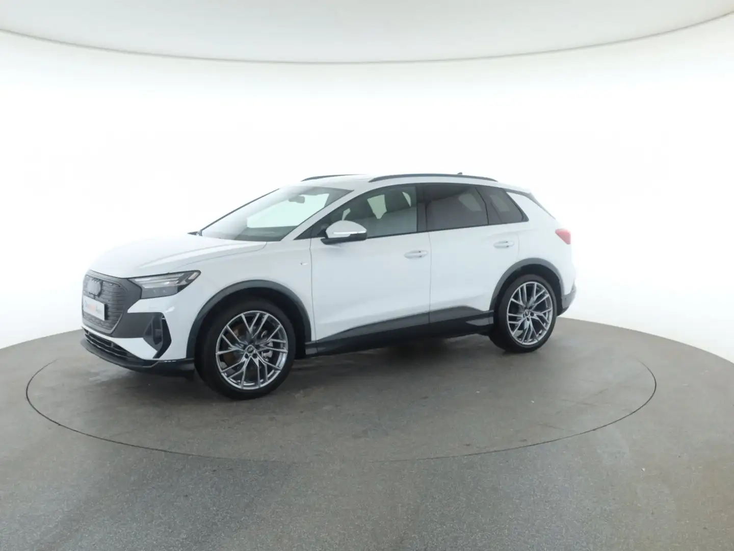 Audi Q4 e-tron Audi Q4 55 e-tron quattro Weiß - 1