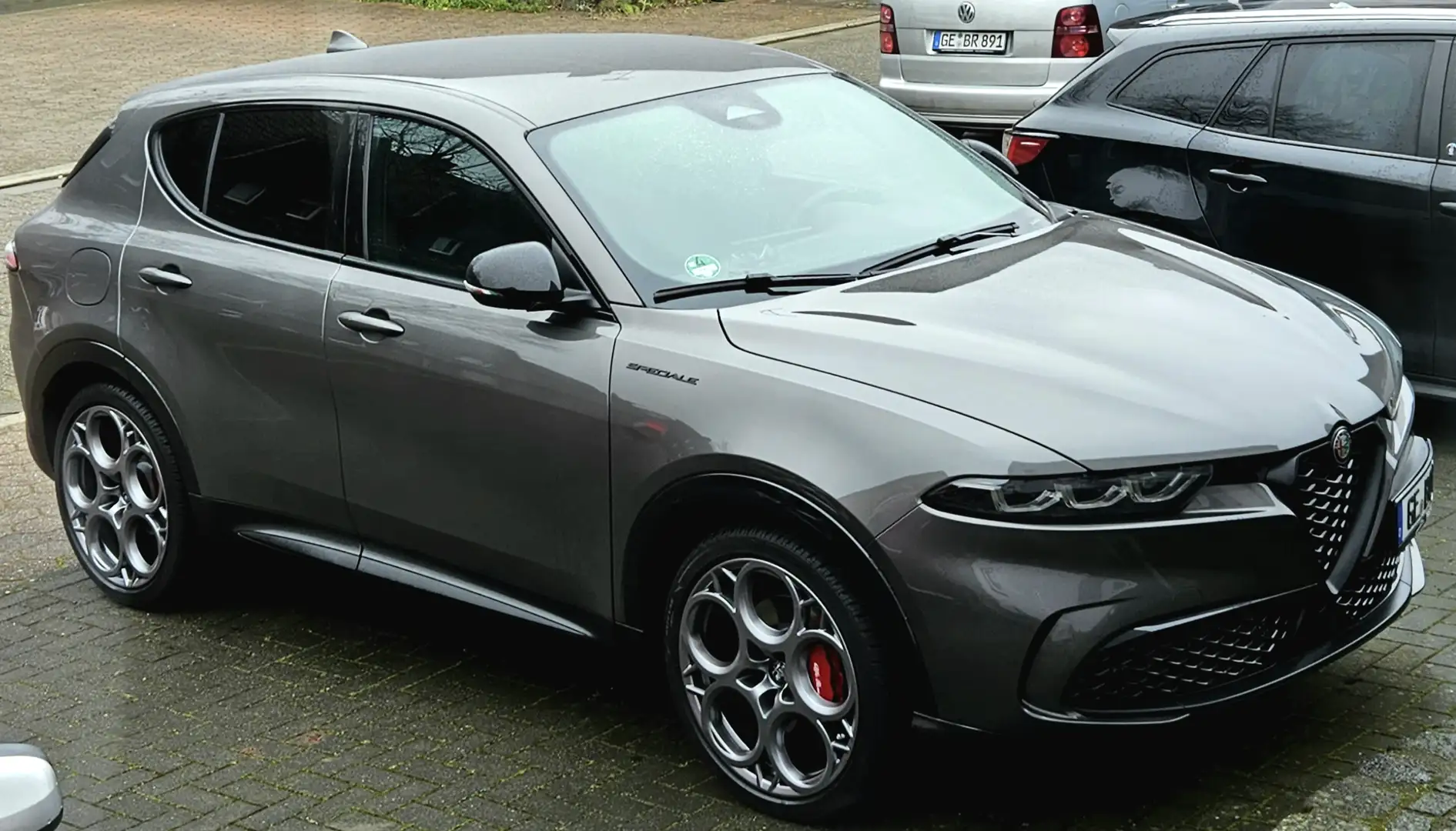 Alfa Romeo Tonale Tonale Edizione Speciale 1.5 T4 48V MHEV DCT Edizione Speciale Grau - 1