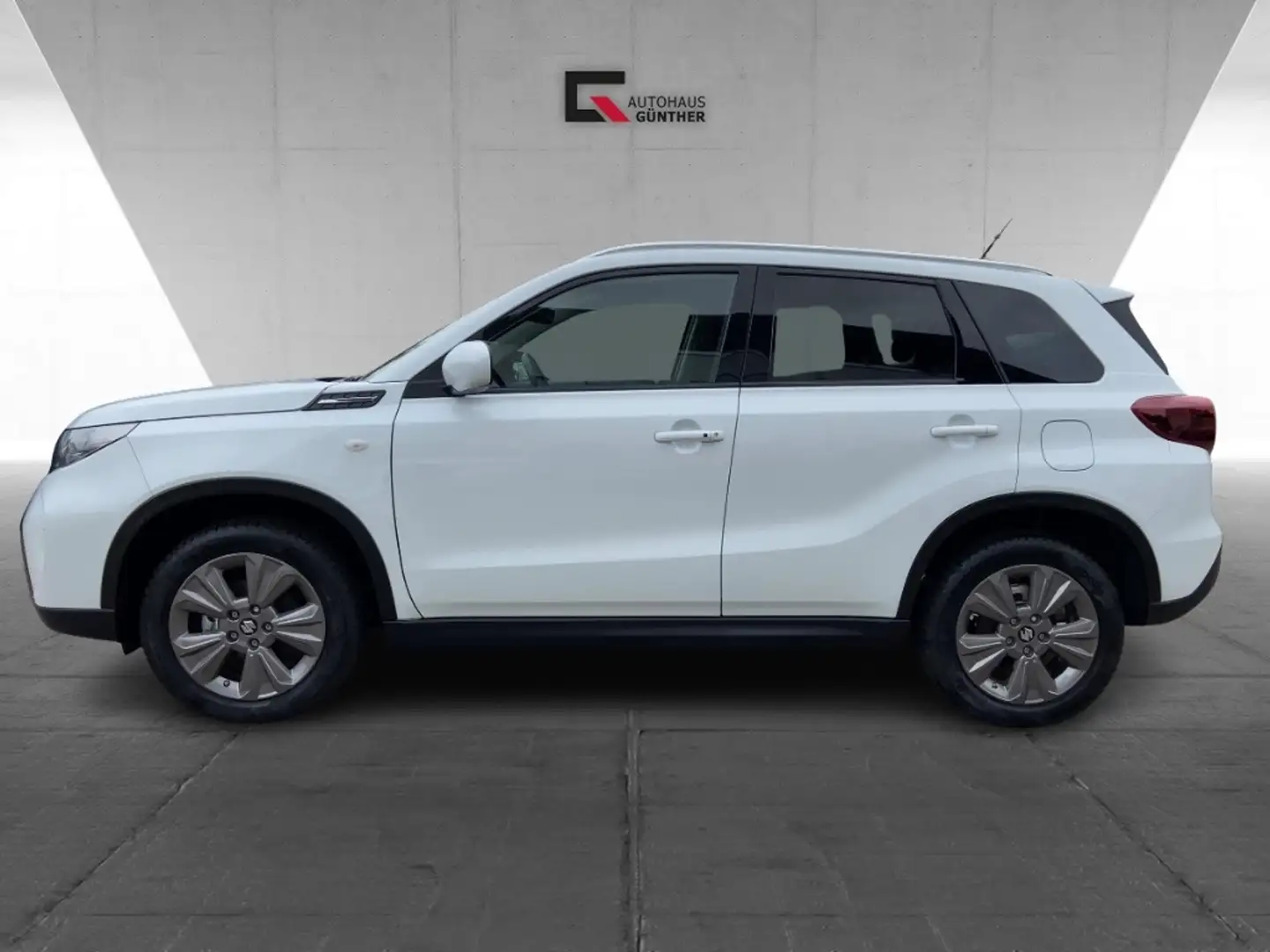 Suzuki Vitara 1.5 Hybrid Automatik Comfort Winter LED GJR Blanc - 2