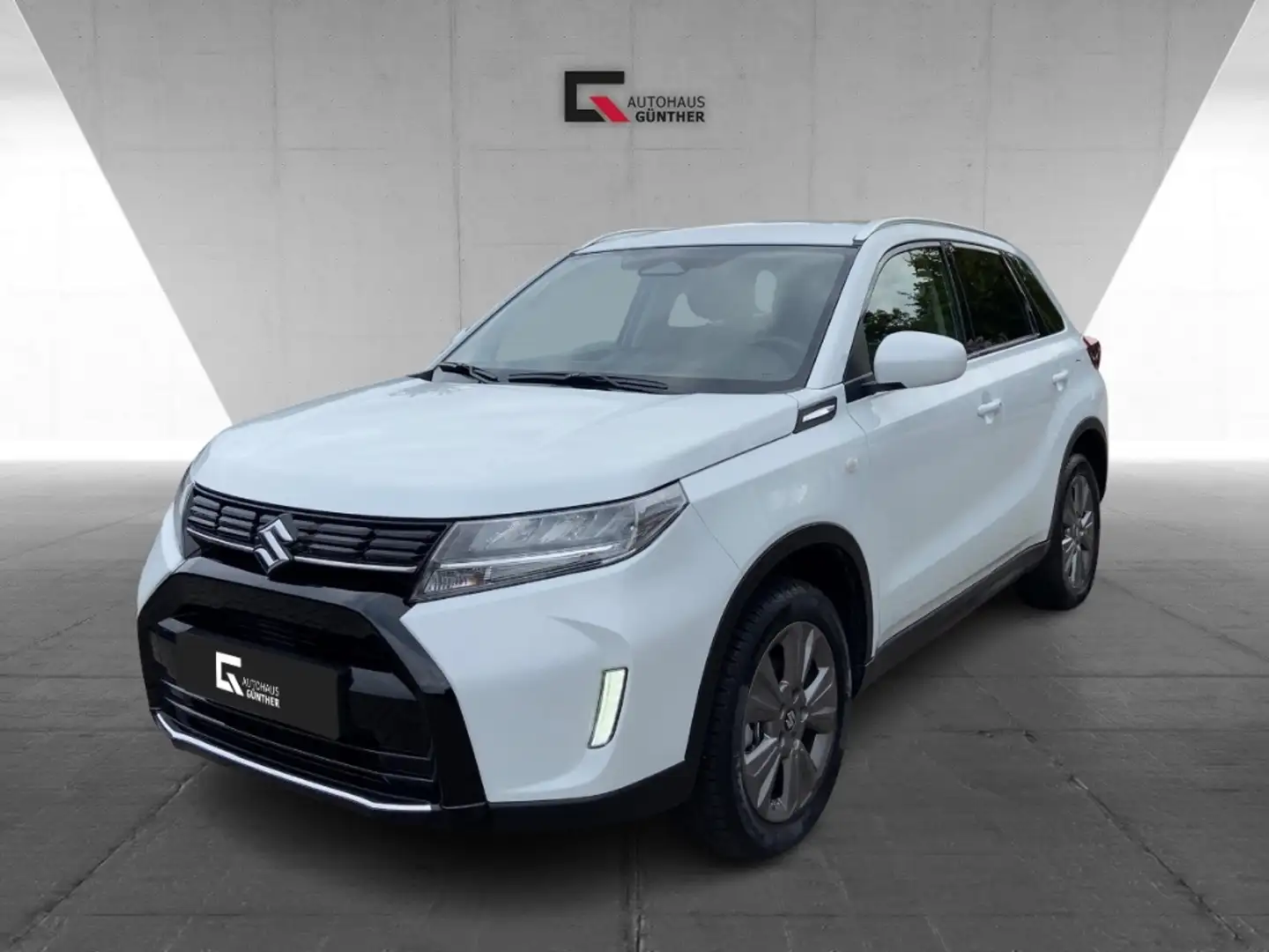 Suzuki Vitara 1.5 Hybrid Automatik Comfort Winter LED GJR Blanc - 1