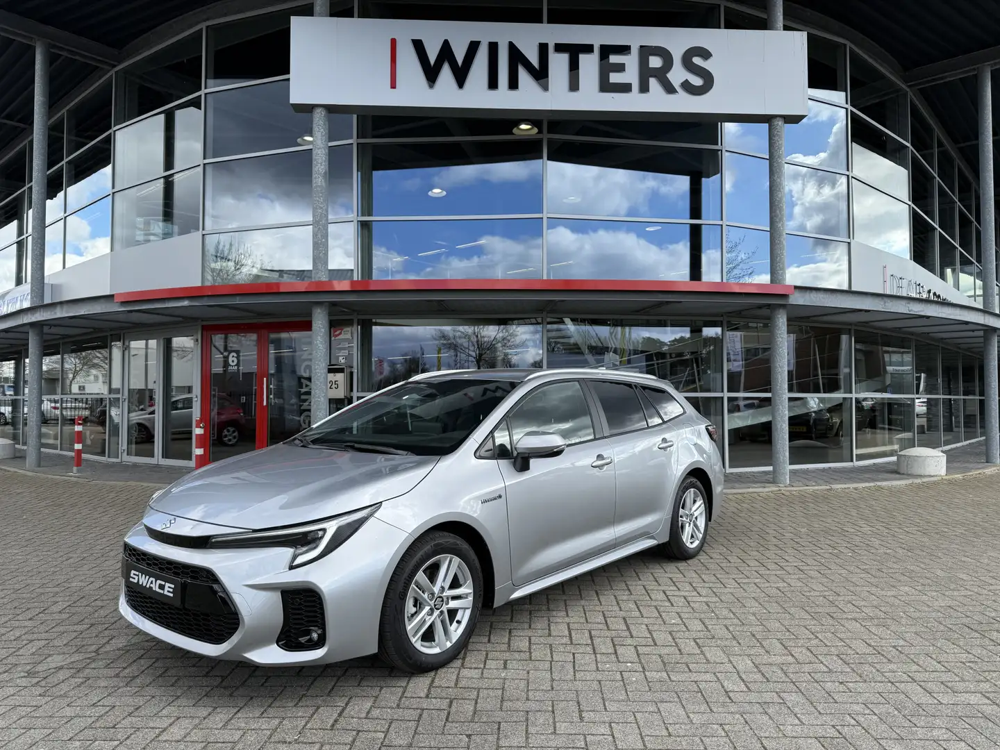 Suzuki Swace 1.8 Hybrid Style Nieuw uit voorraad leverbaar! 6 j Grey - 1