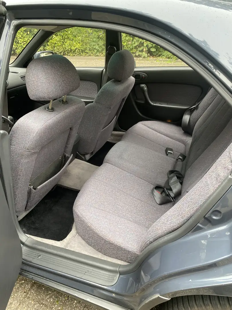 Mazda Xedos 6 1.6i 16V - 2