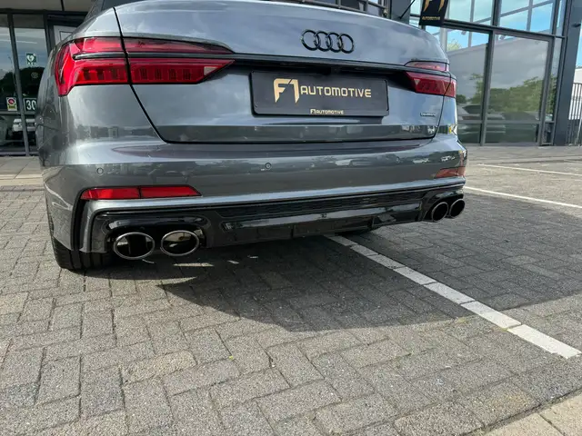 Audi A6 view 14