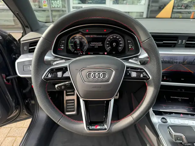 Audi A6 view 15