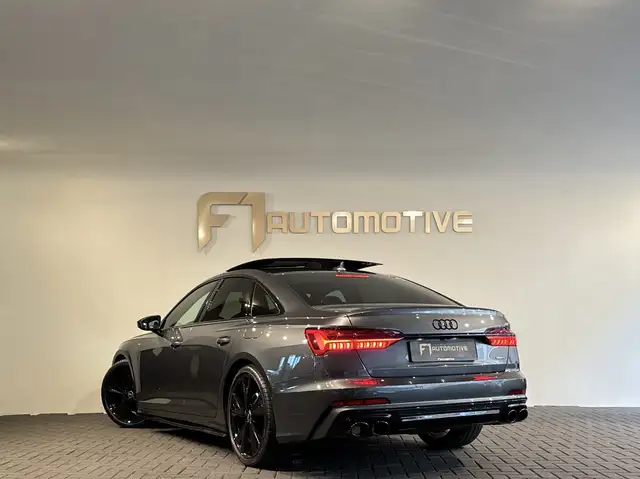 Audi A6 view 6