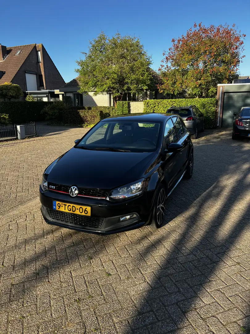 Volkswagen Polo 1.4 Comfortline Zwart - 1