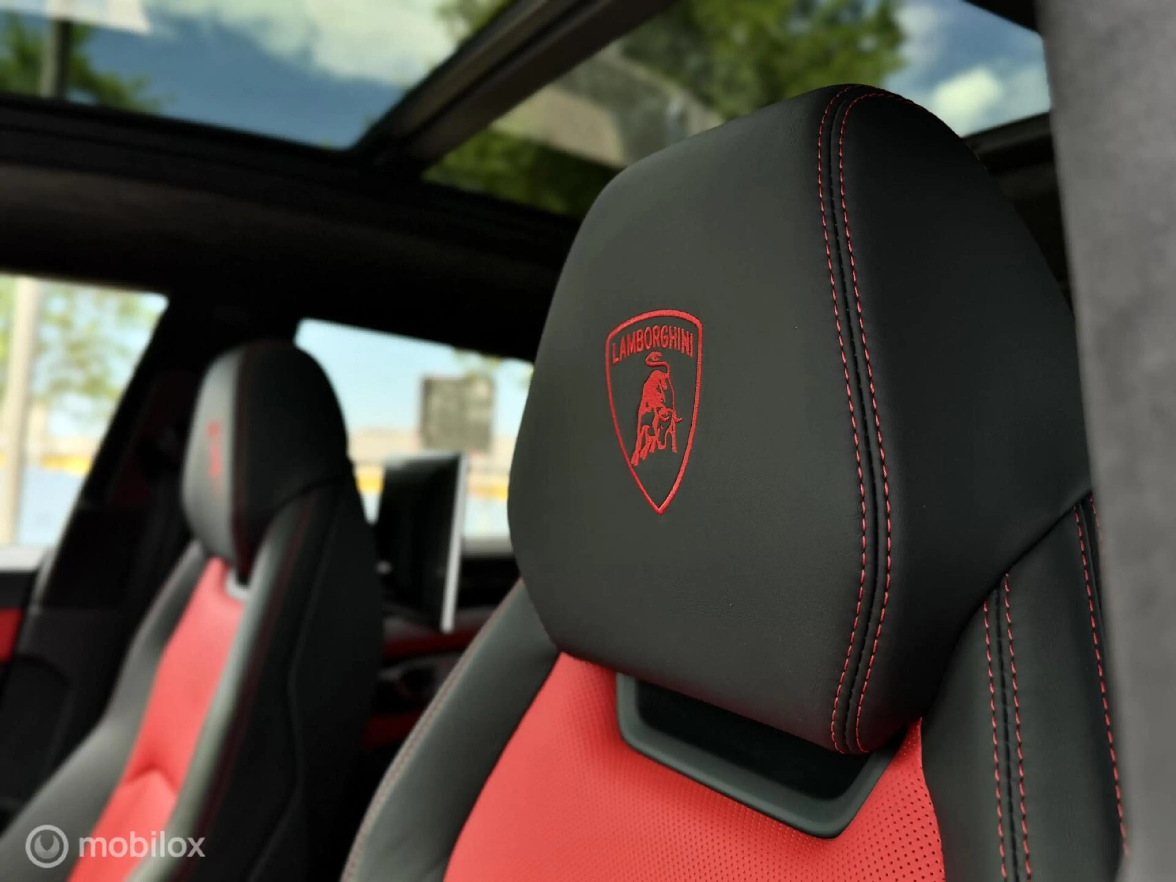 Lamborghini Urus 4.0 V8 Widebody Carbon 735pk | Dealer OH — photo 20