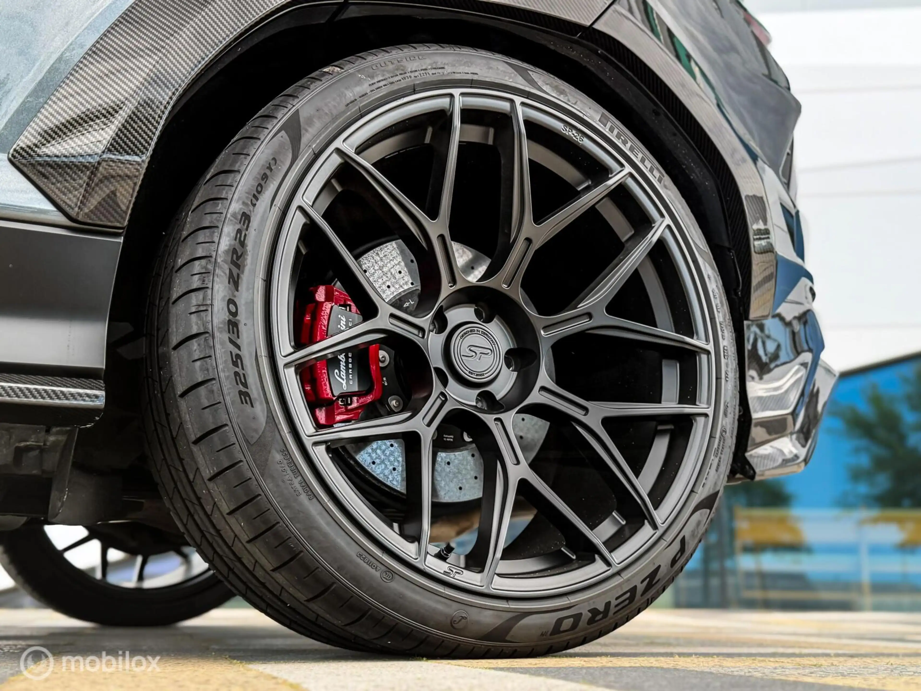 Lamborghini Urus 4.0 V8 Widebody Carbon 735pk | Dealer OH — photo 6