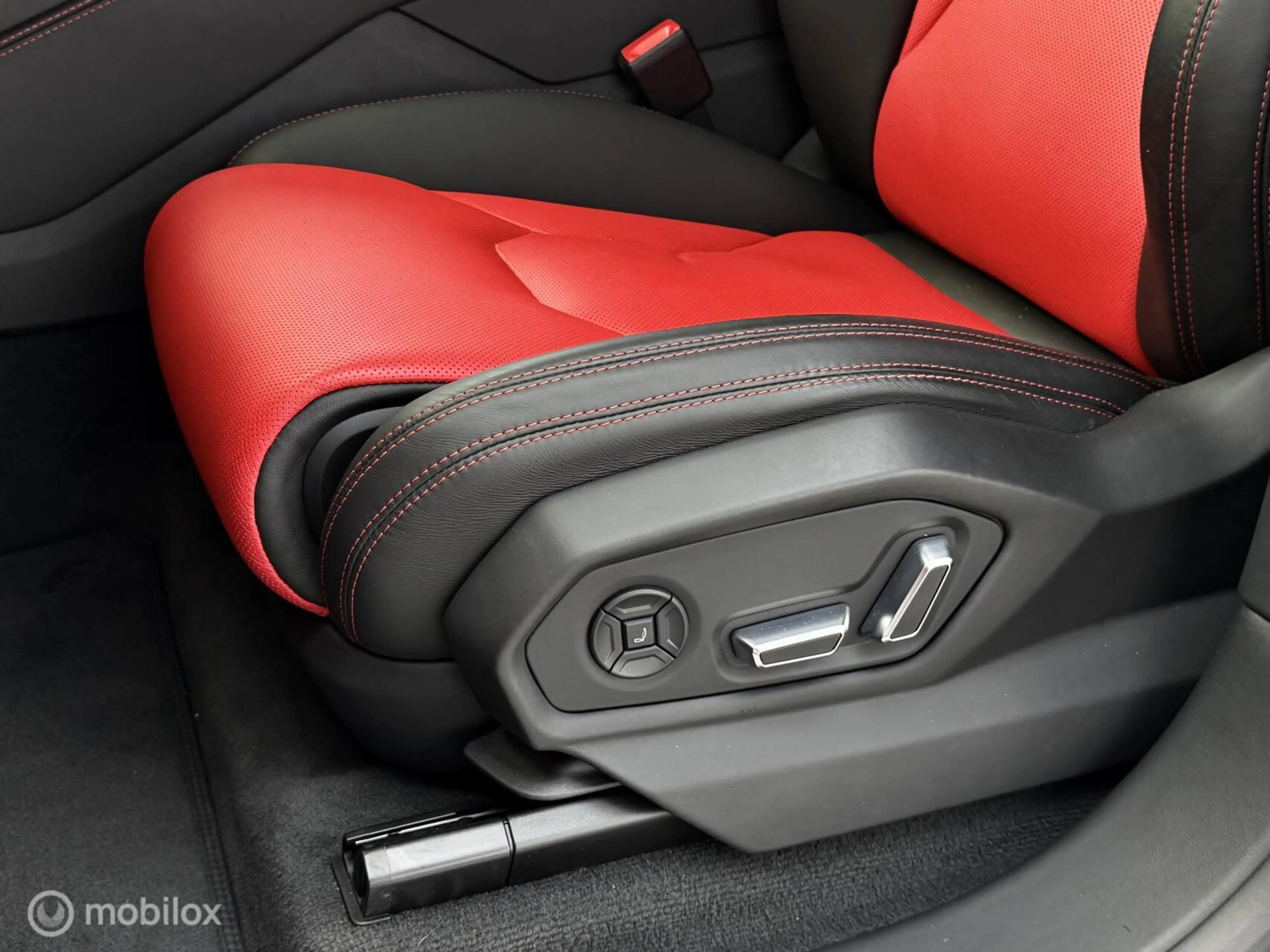 Lamborghini Urus 4.0 V8 Widebody Carbon 735pk | Dealer OH — photo 19