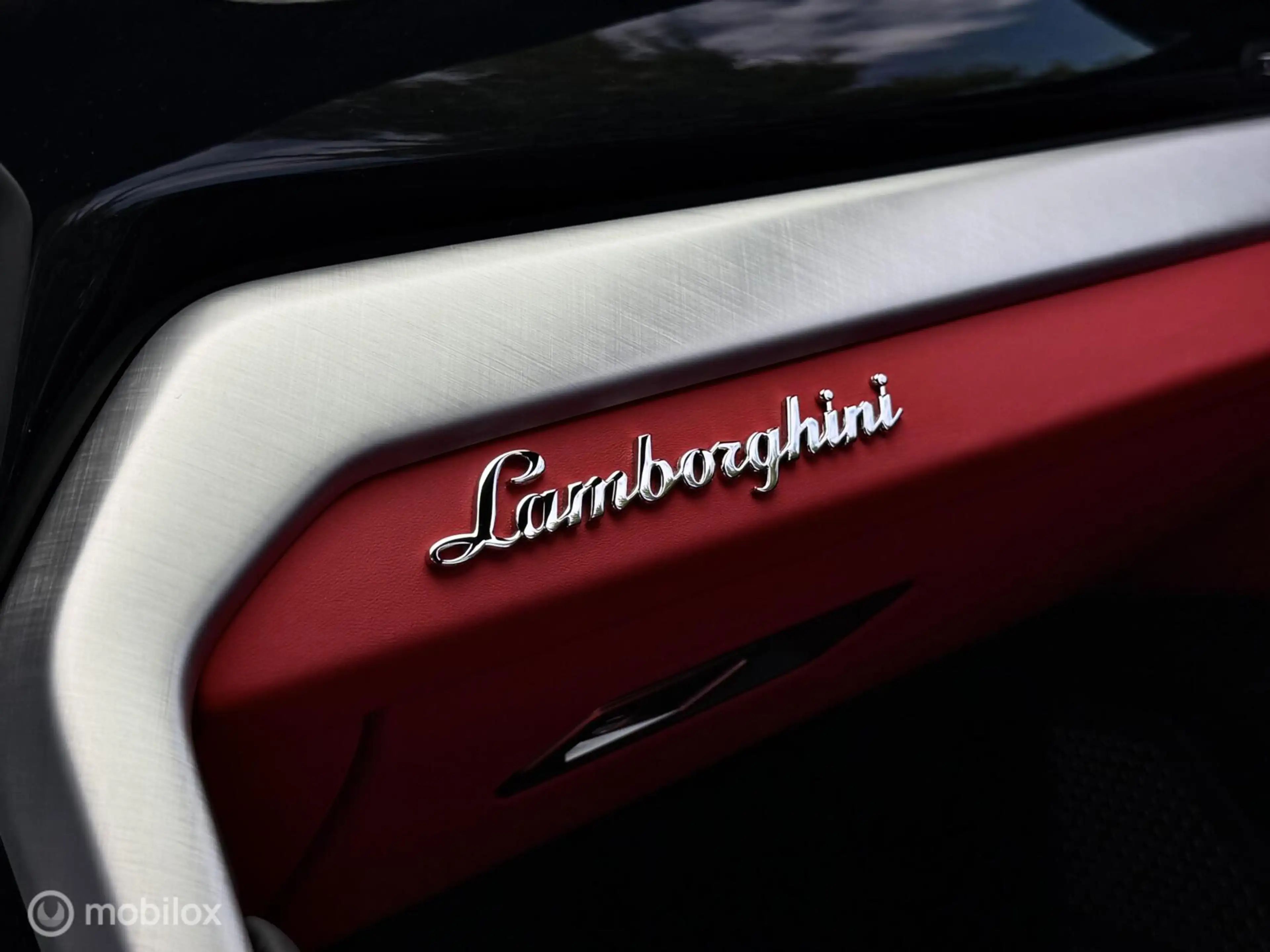 Lamborghini Urus 4.0 V8 Widebody Carbon 735pk | Dealer OH — photo 39