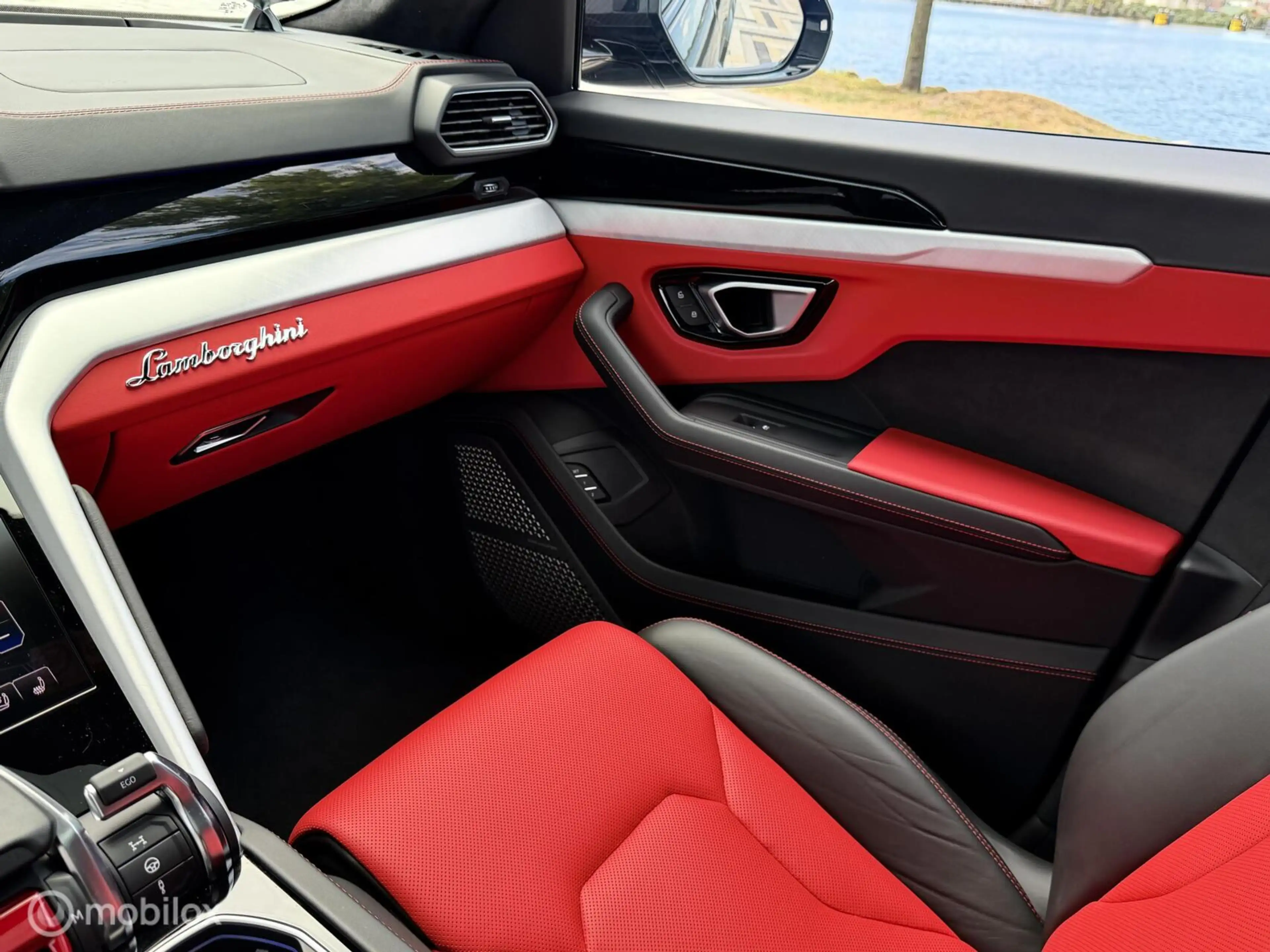 Lamborghini Urus 4.0 V8 Widebody Carbon 735pk | Dealer OH — photo 45